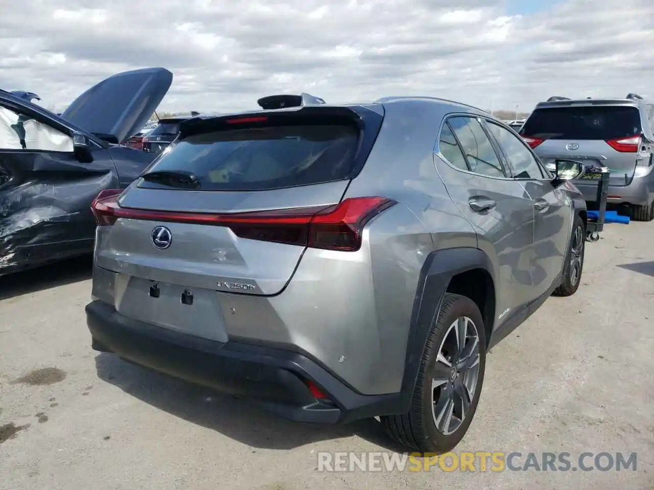 4 Photograph of a damaged car JTHL9JBH5L2030629 LEXUS UX 250H 2020