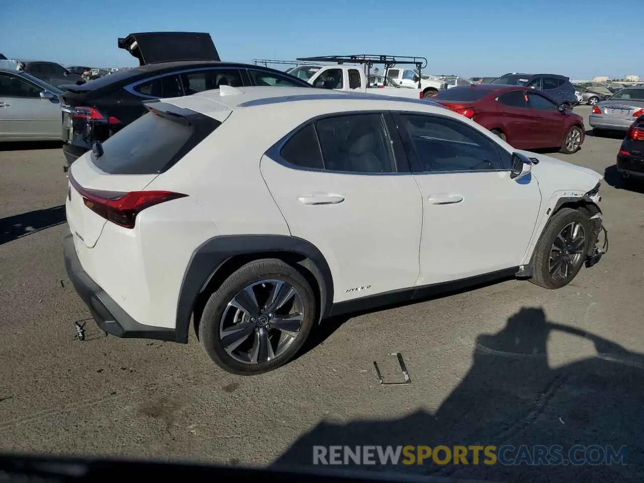 3 Photograph of a damaged car JTHP9JBH4L2023060 LEXUS UX 250H 2020
