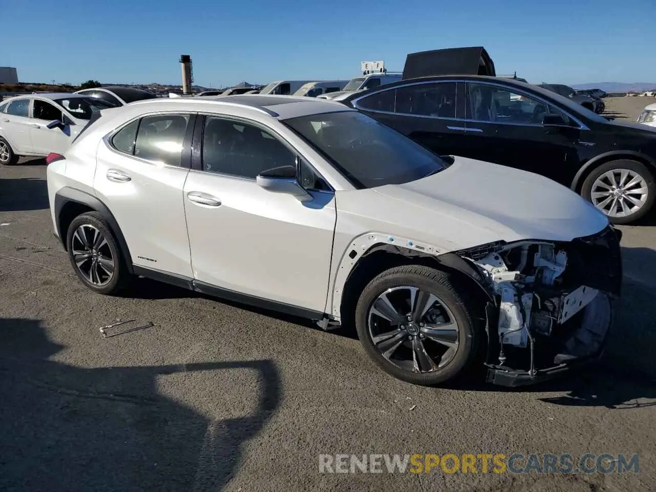 4 Photograph of a damaged car JTHP9JBH4L2023060 LEXUS UX 250H 2020