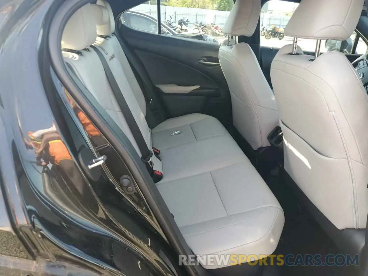 12 Photograph of a damaged car JTHP9JBH4L2025441 LEXUS UX 250H 2020