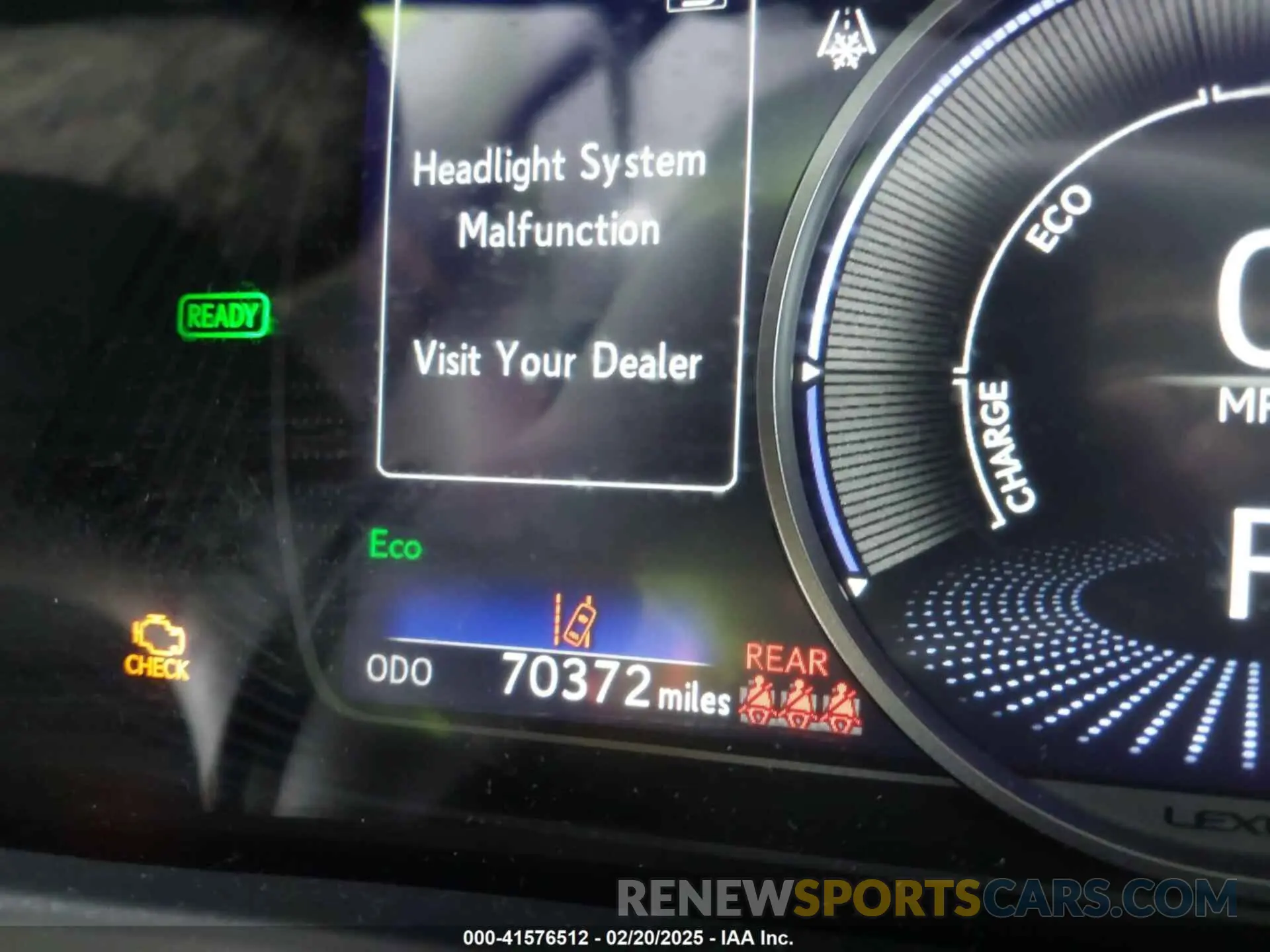16 Photograph of a damaged car JTHP9JBH6L2027045 LEXUS UX 250H 2020
