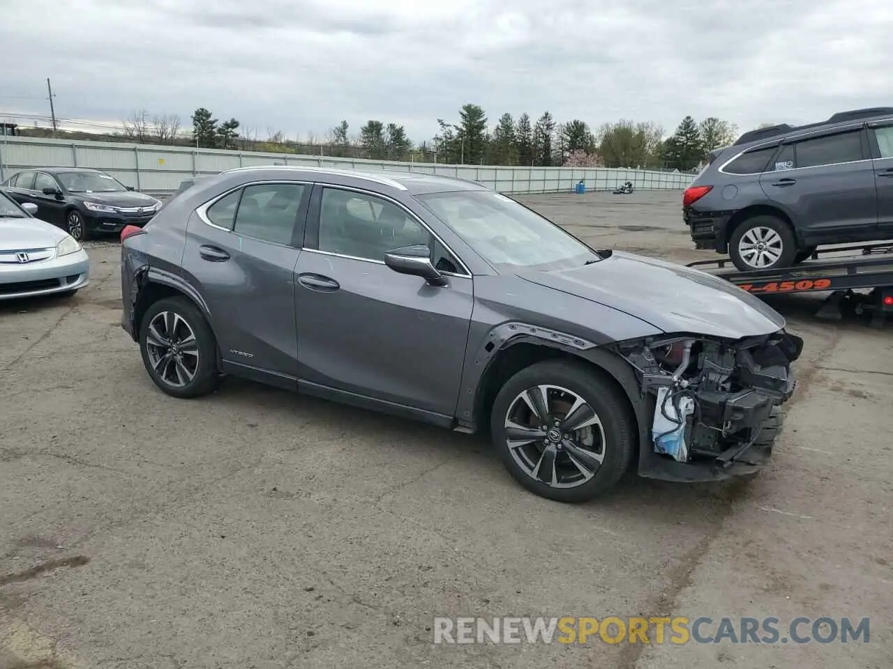 4 Photograph of a damaged car JTHP9JBH6L2028728 LEXUS UX 250H 2020