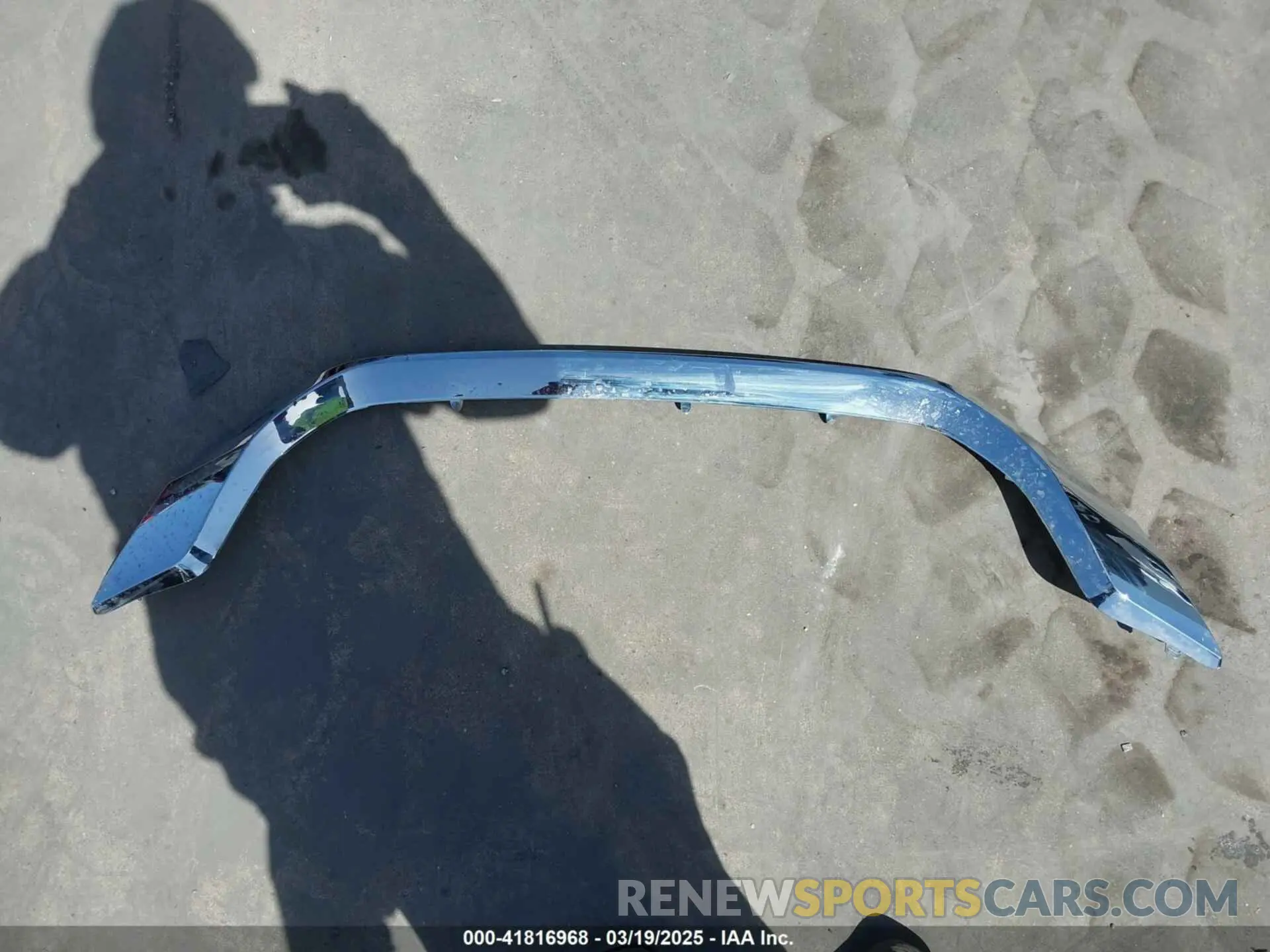 12 Photograph of a damaged car JTHP9JBH6L2031919 LEXUS UX 250H 2020