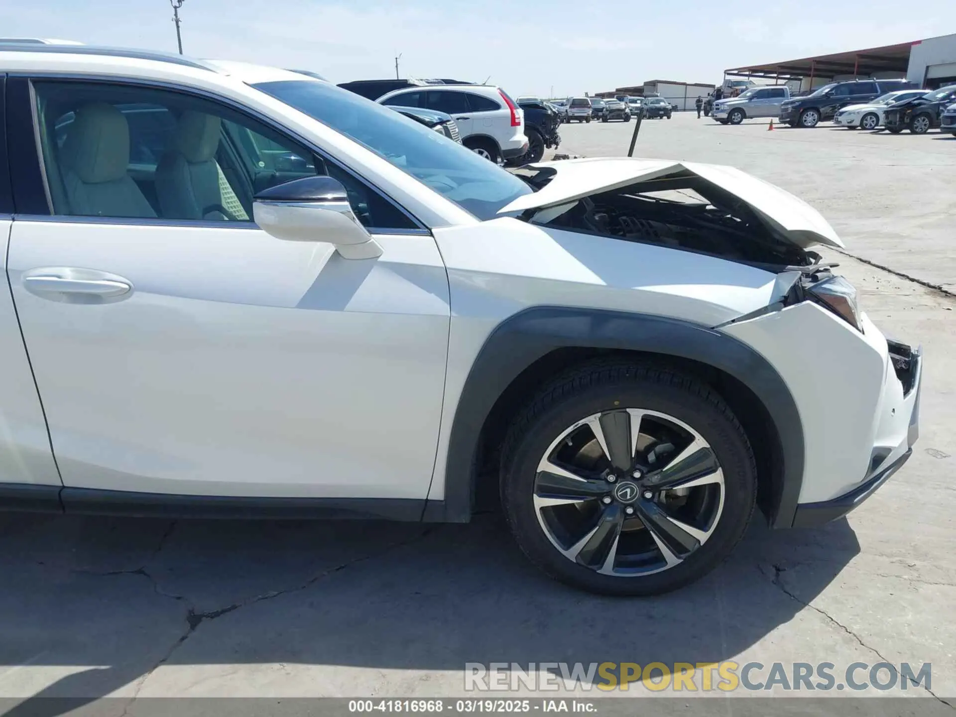 19 Photograph of a damaged car JTHP9JBH6L2031919 LEXUS UX 250H 2020