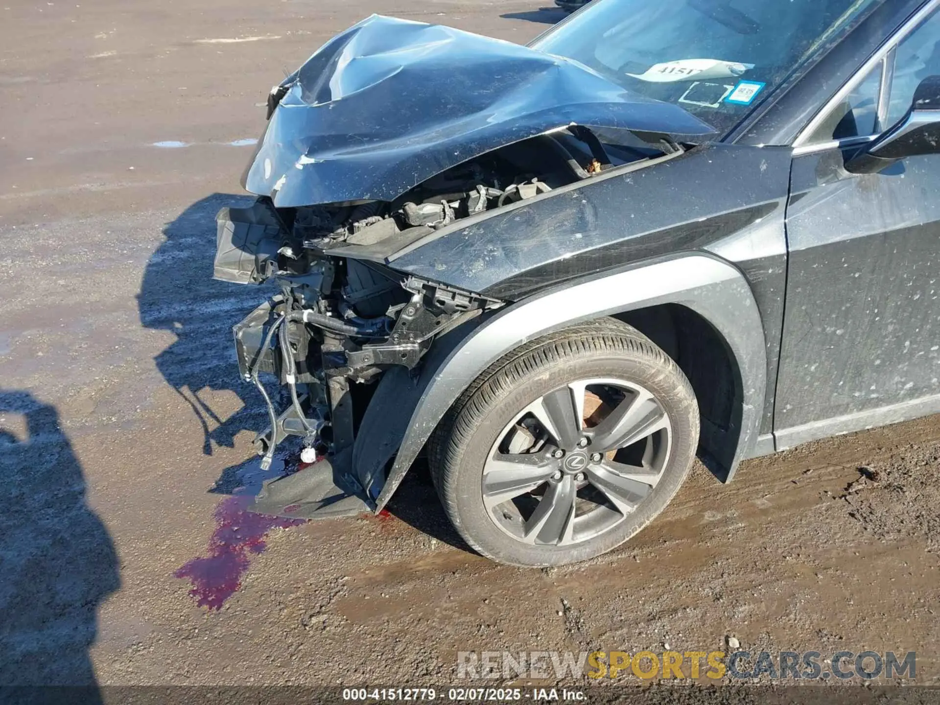 17 Photograph of a damaged car JTHP9JBH6L2034822 LEXUS UX 250H 2020