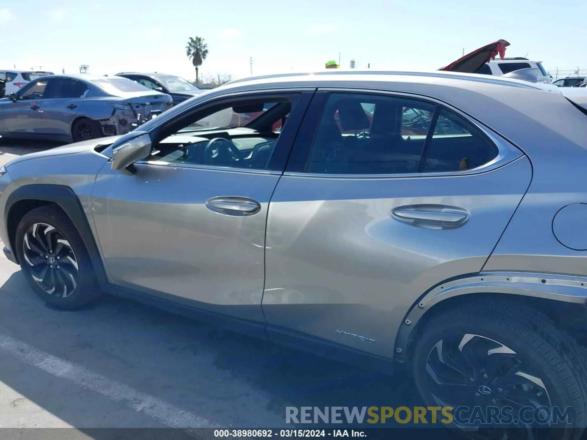 15 Photograph of a damaged car JTHP9JBH7L2022517 LEXUS UX 250H 2020