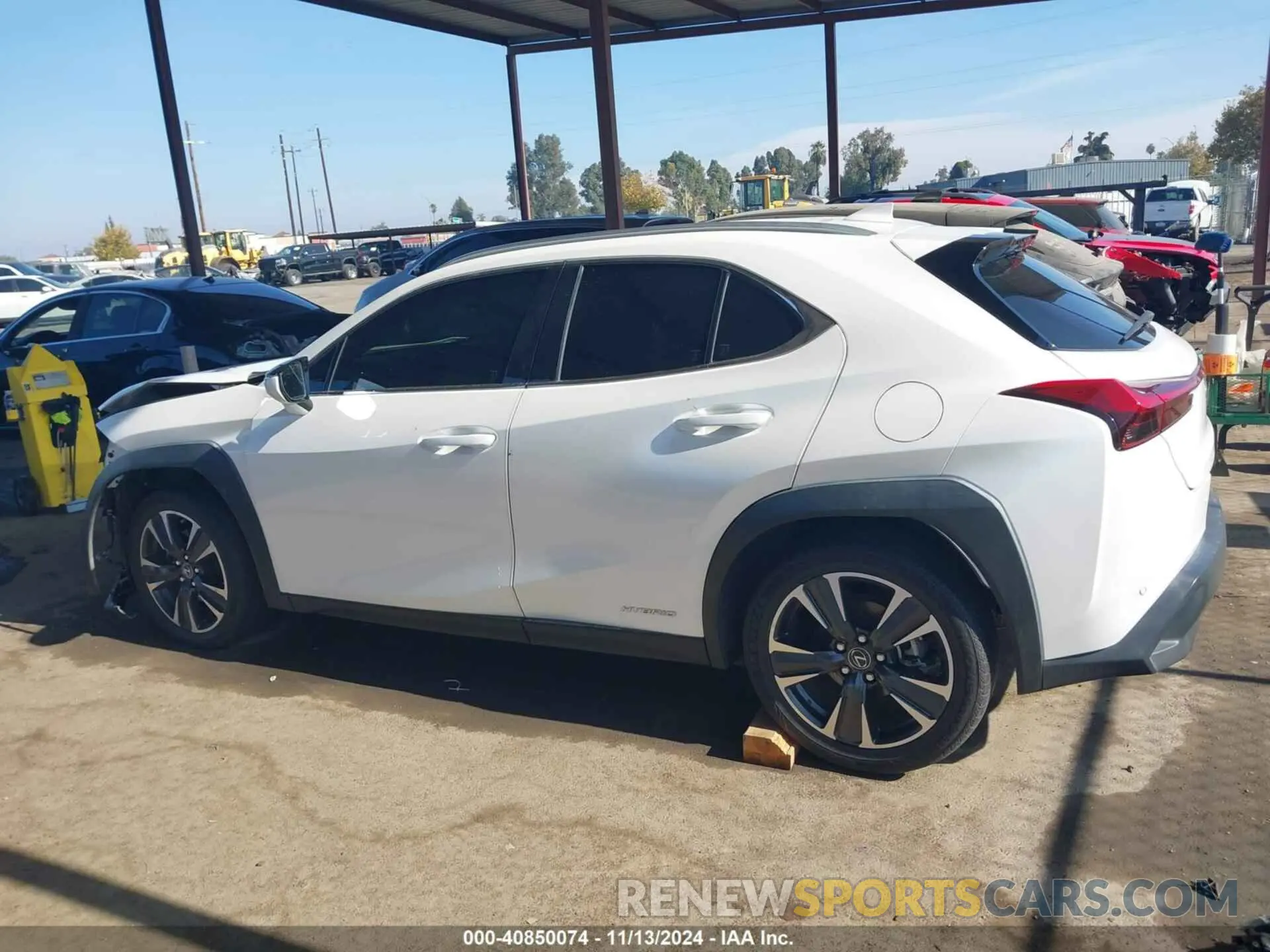 15 Photograph of a damaged car JTHP9JBH8L2027189 LEXUS UX 250H 2020