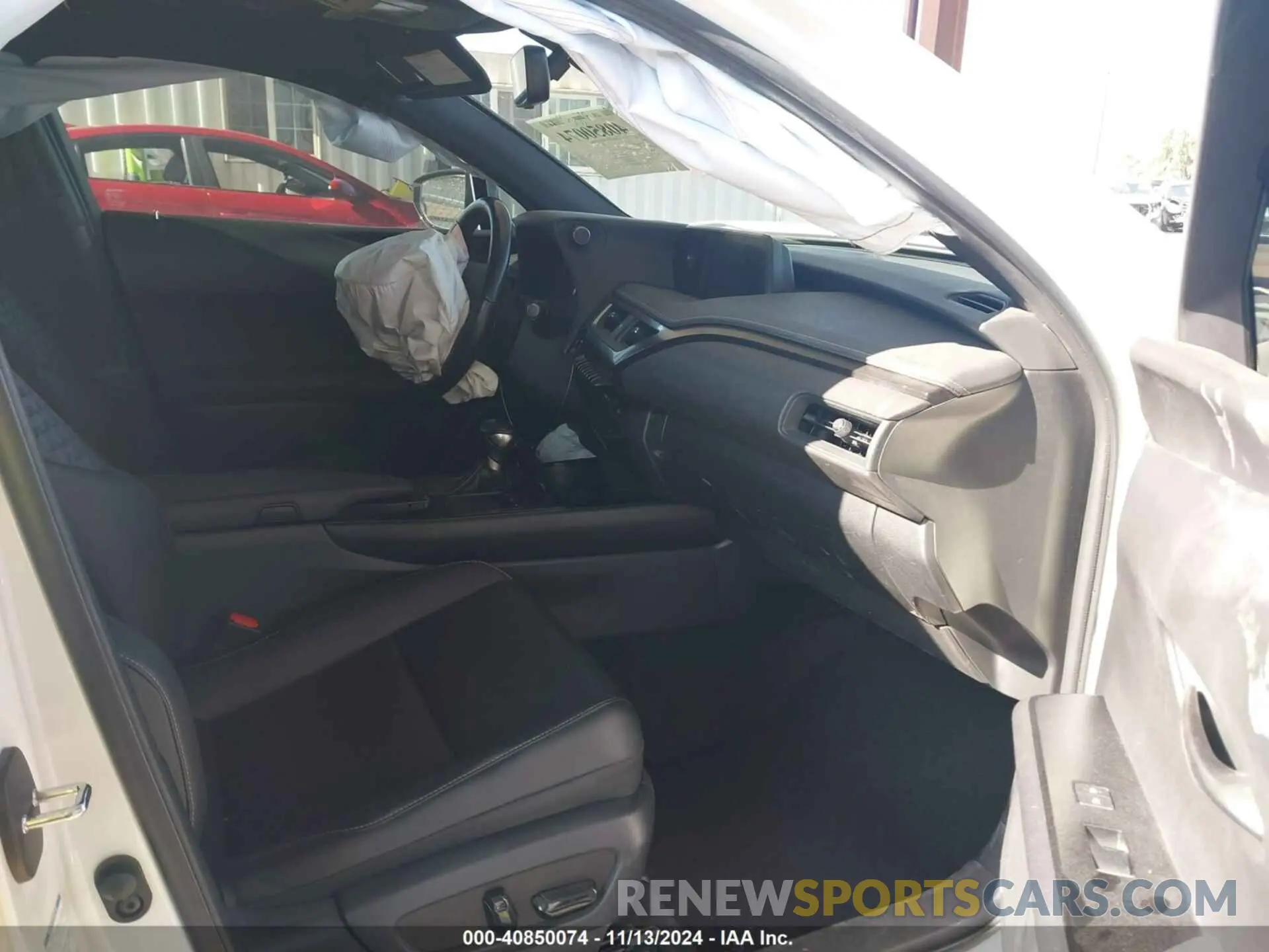 5 Photograph of a damaged car JTHP9JBH8L2027189 LEXUS UX 250H 2020