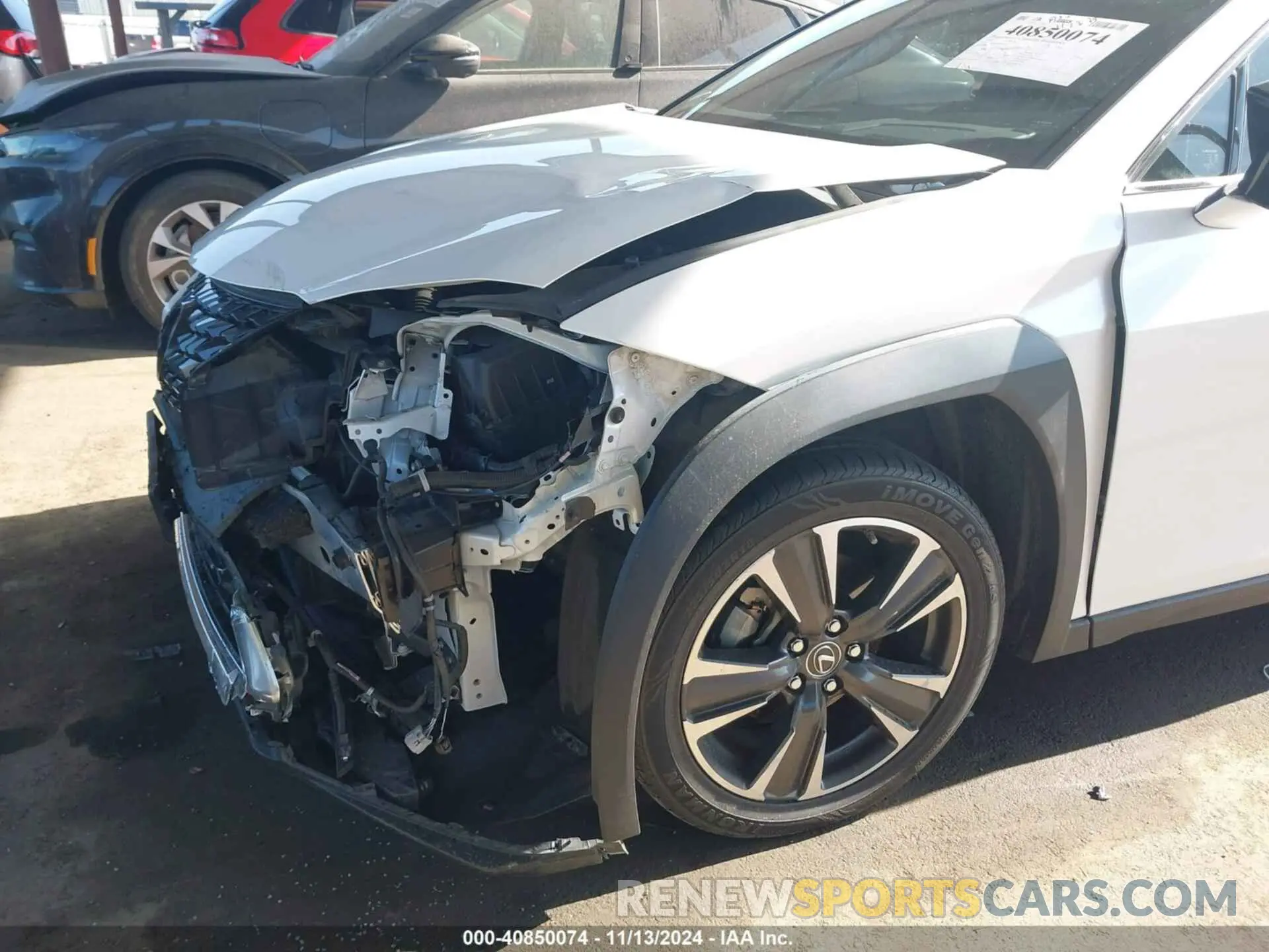 6 Photograph of a damaged car JTHP9JBH8L2027189 LEXUS UX 250H 2020