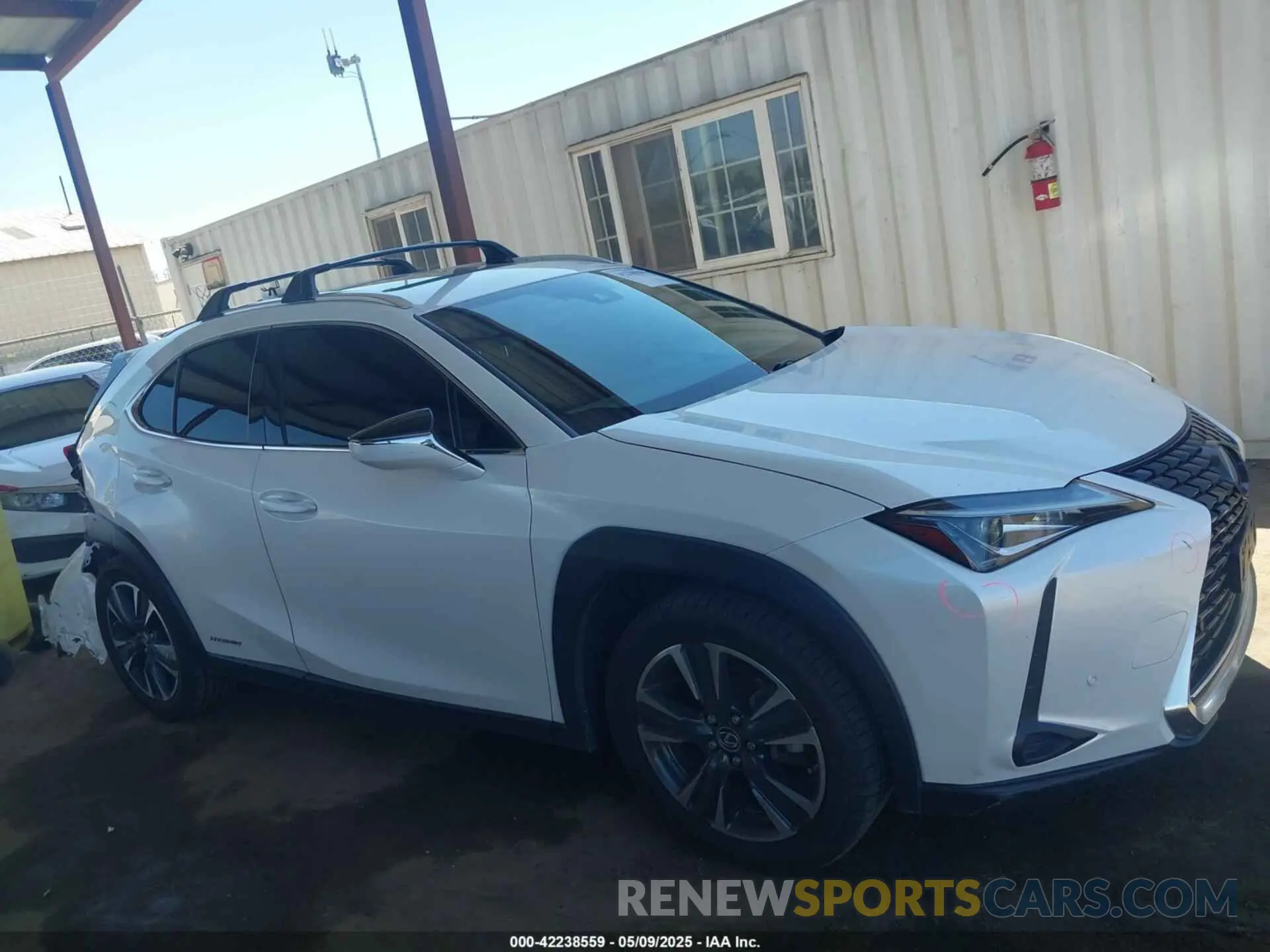 13 Photograph of a damaged car JTHP9JBH8L2033378 LEXUS UX 250H 2020