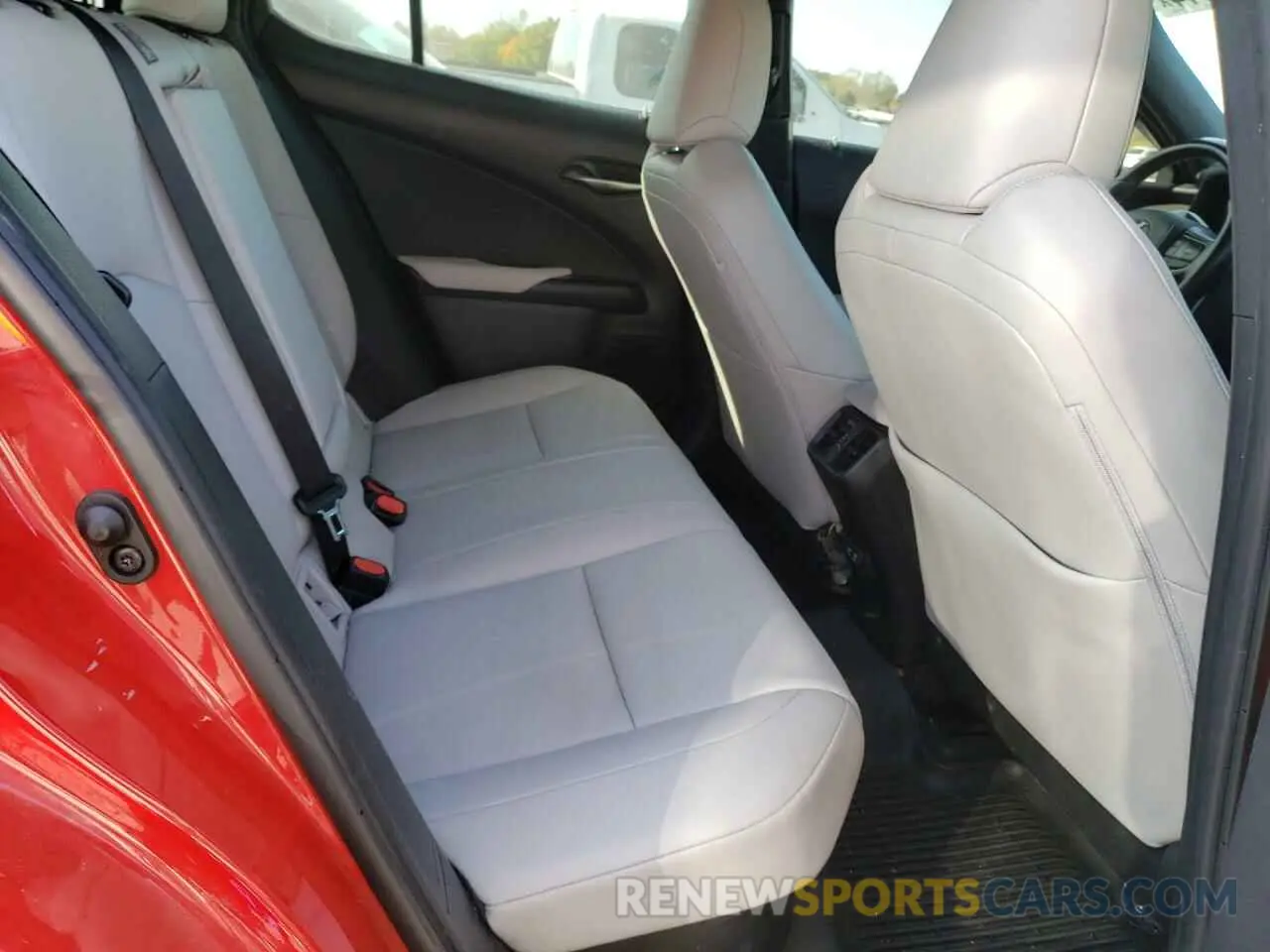 10 Photograph of a damaged car JTHP9JBH8L2036460 LEXUS UX 250H 2020
