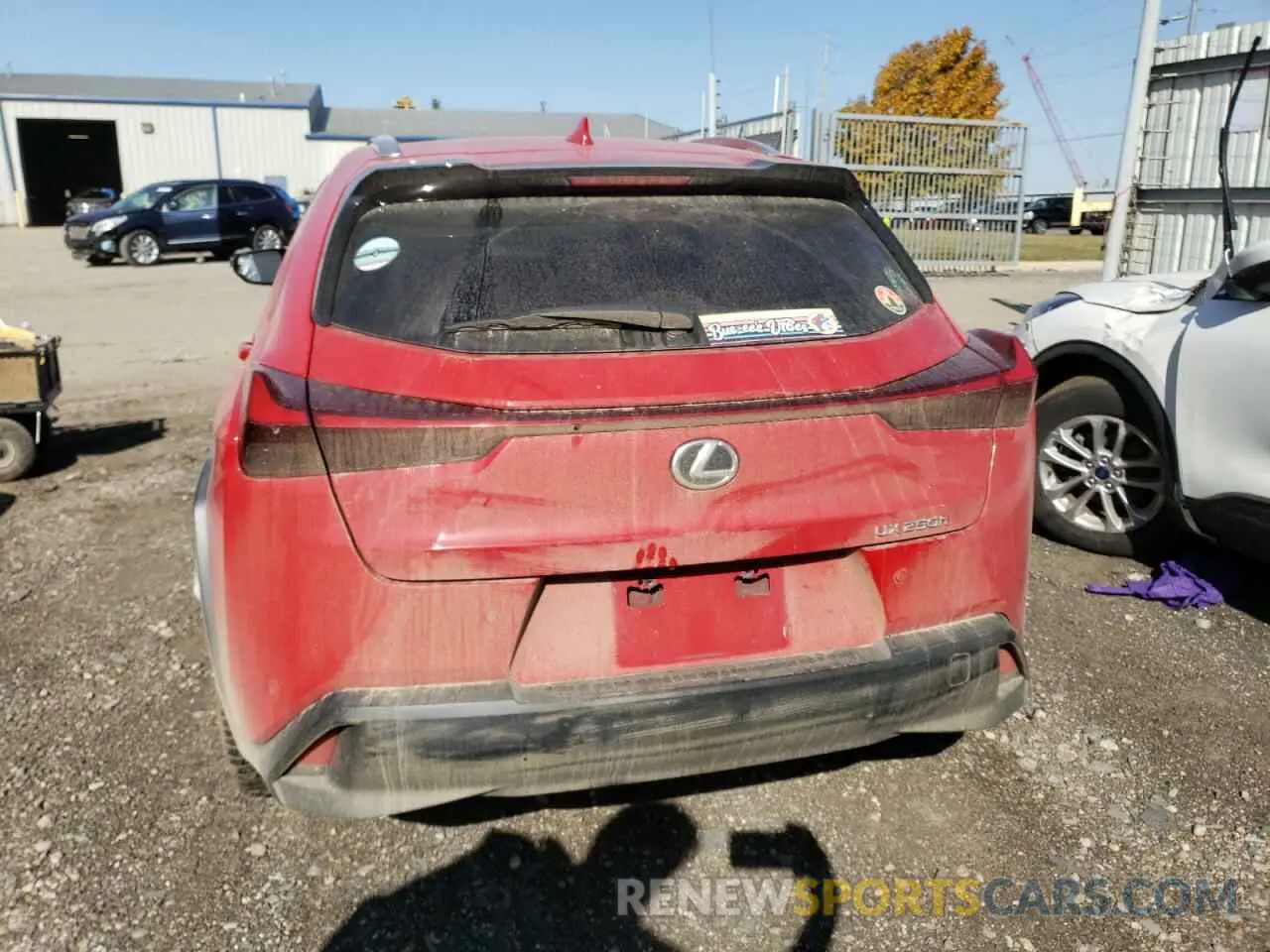 6 Photograph of a damaged car JTHP9JBH8L2036460 LEXUS UX 250H 2020