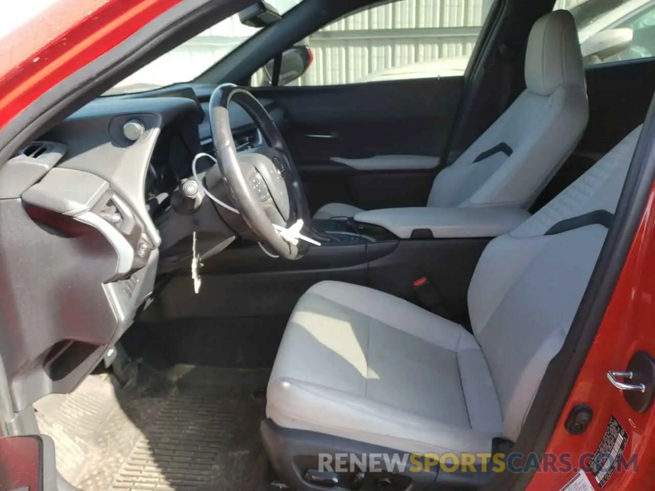 7 Photograph of a damaged car JTHP9JBH8L2036460 LEXUS UX 250H 2020