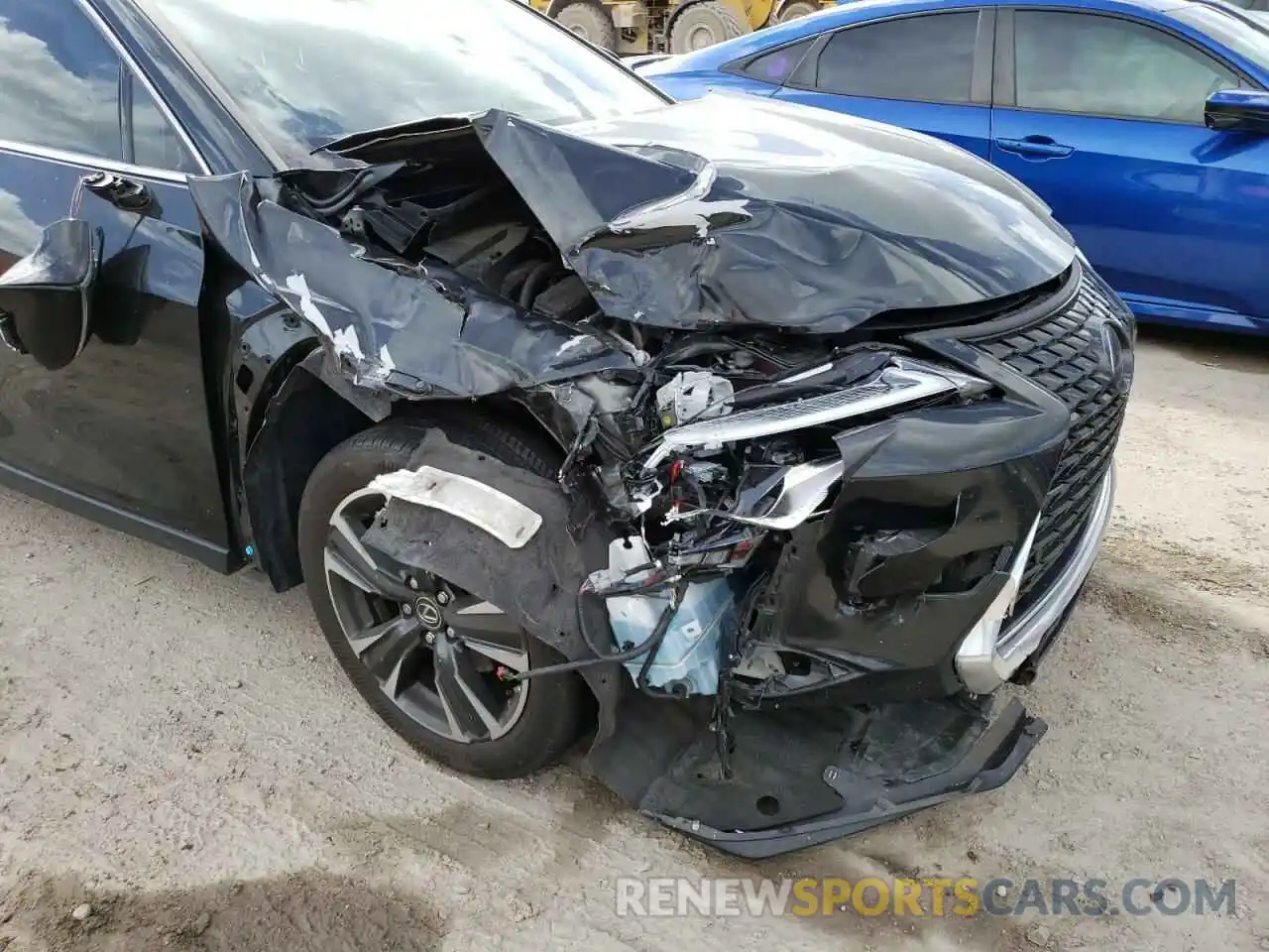 9 Photograph of a damaged car JTHP9JBHXL2026061 LEXUS UX 250H 2020