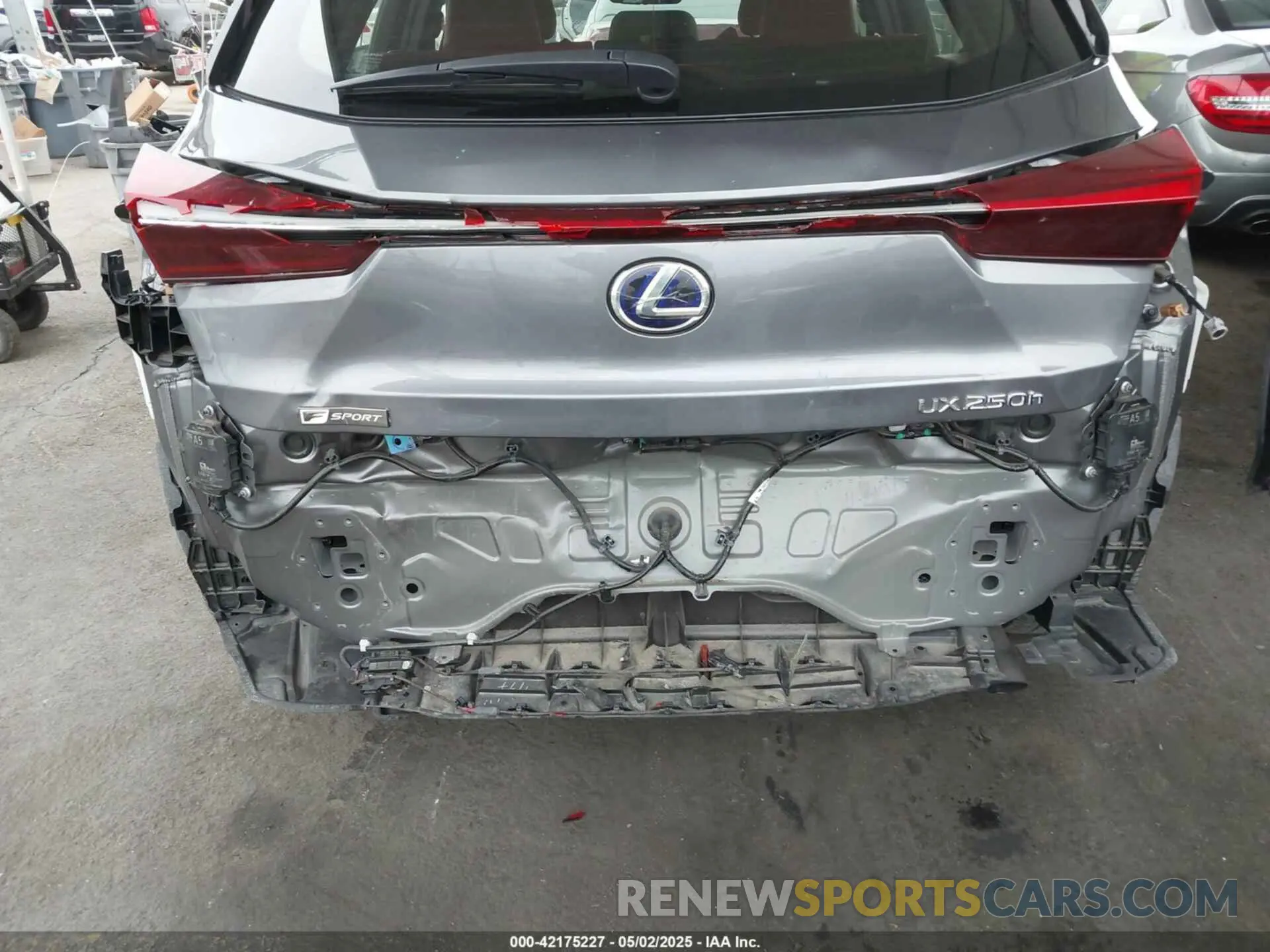 6 Photograph of a damaged car JTHR9JBH0L2025493 LEXUS UX 250H 2020