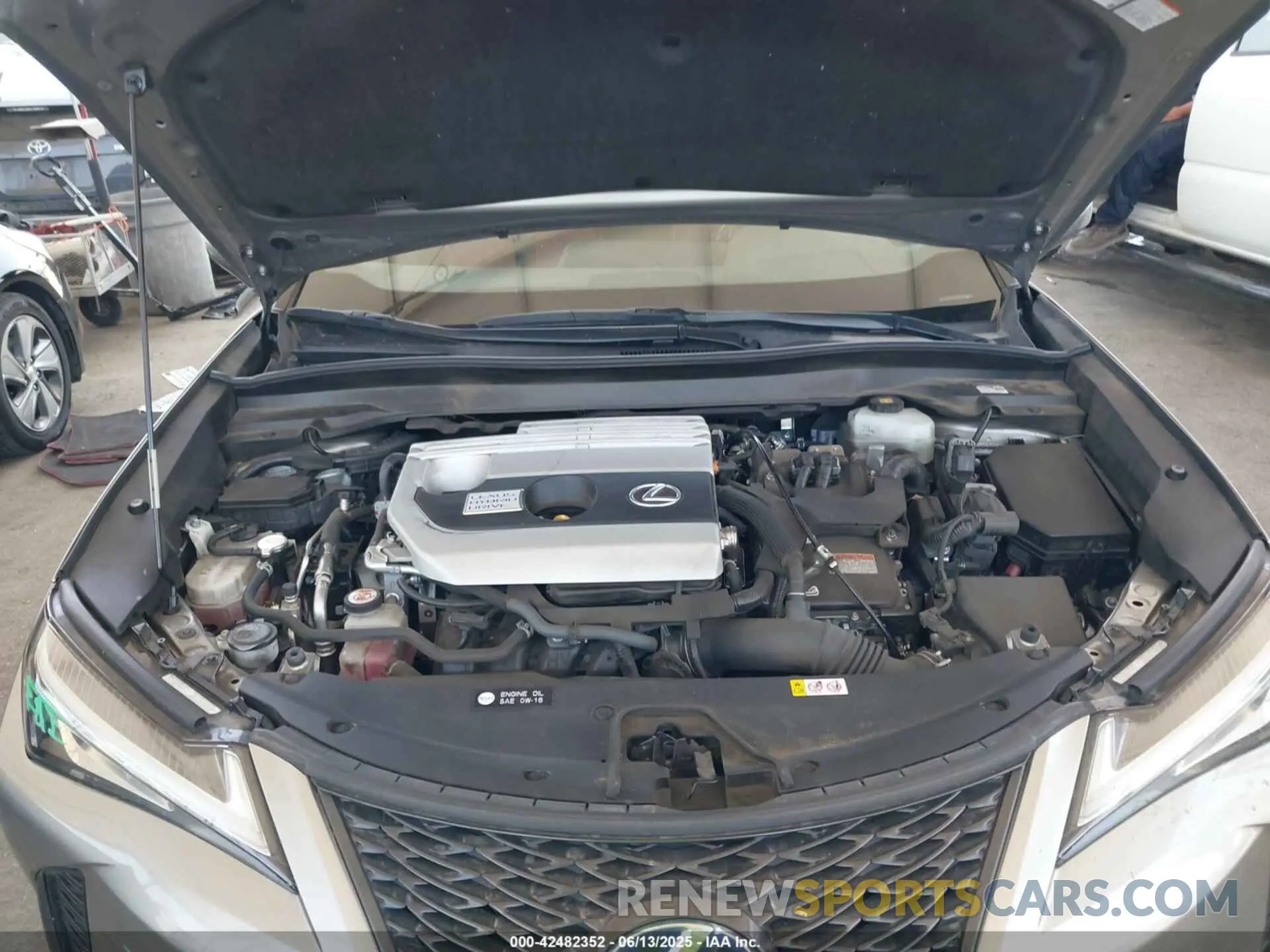 10 Photograph of a damaged car JTHR9JBH3L2021034 LEXUS UX 250H 2020