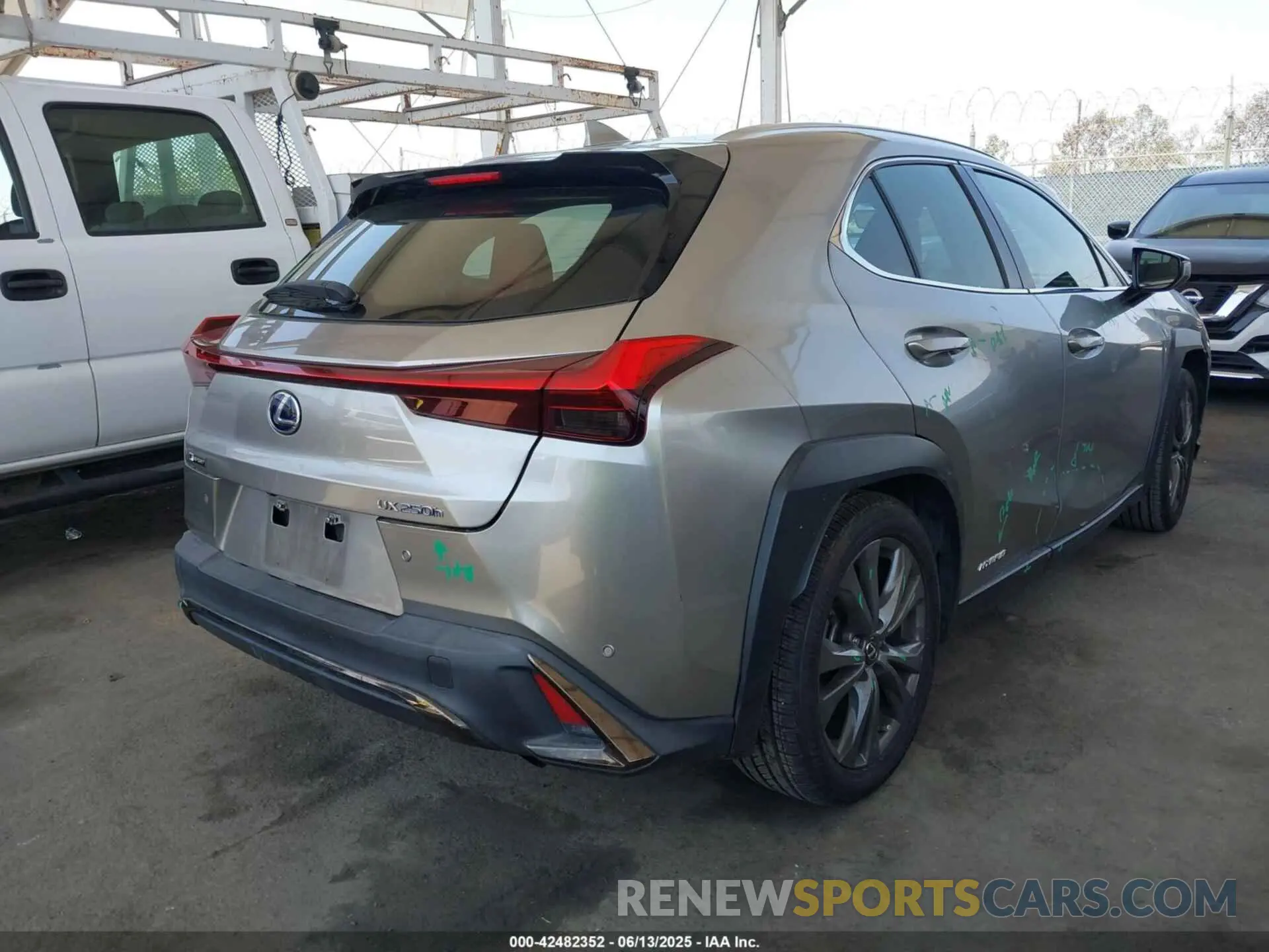 4 Photograph of a damaged car JTHR9JBH3L2021034 LEXUS UX 250H 2020