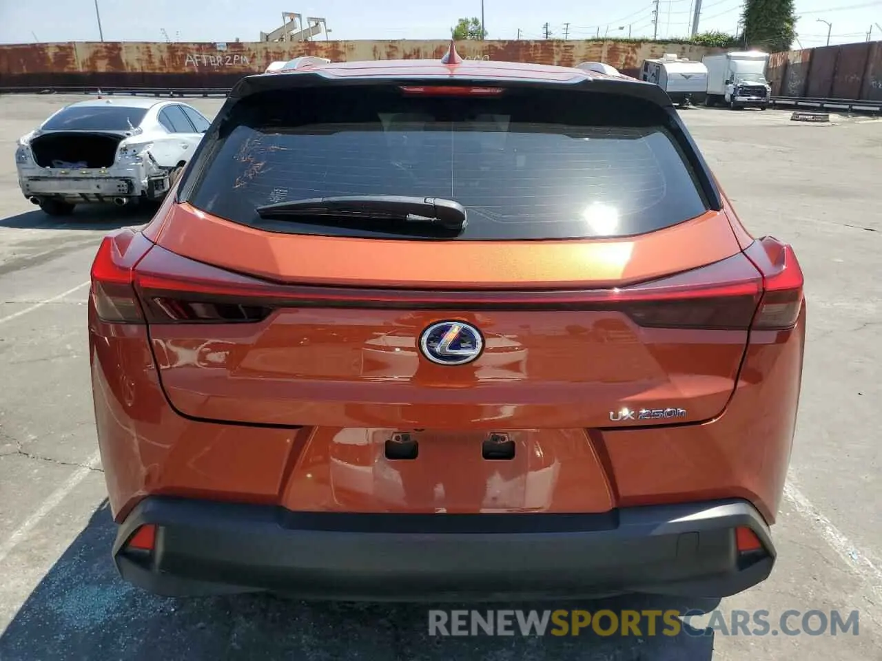 6 Photograph of a damaged car JTHX9JBH0L2036355 LEXUS UX 250H 2020