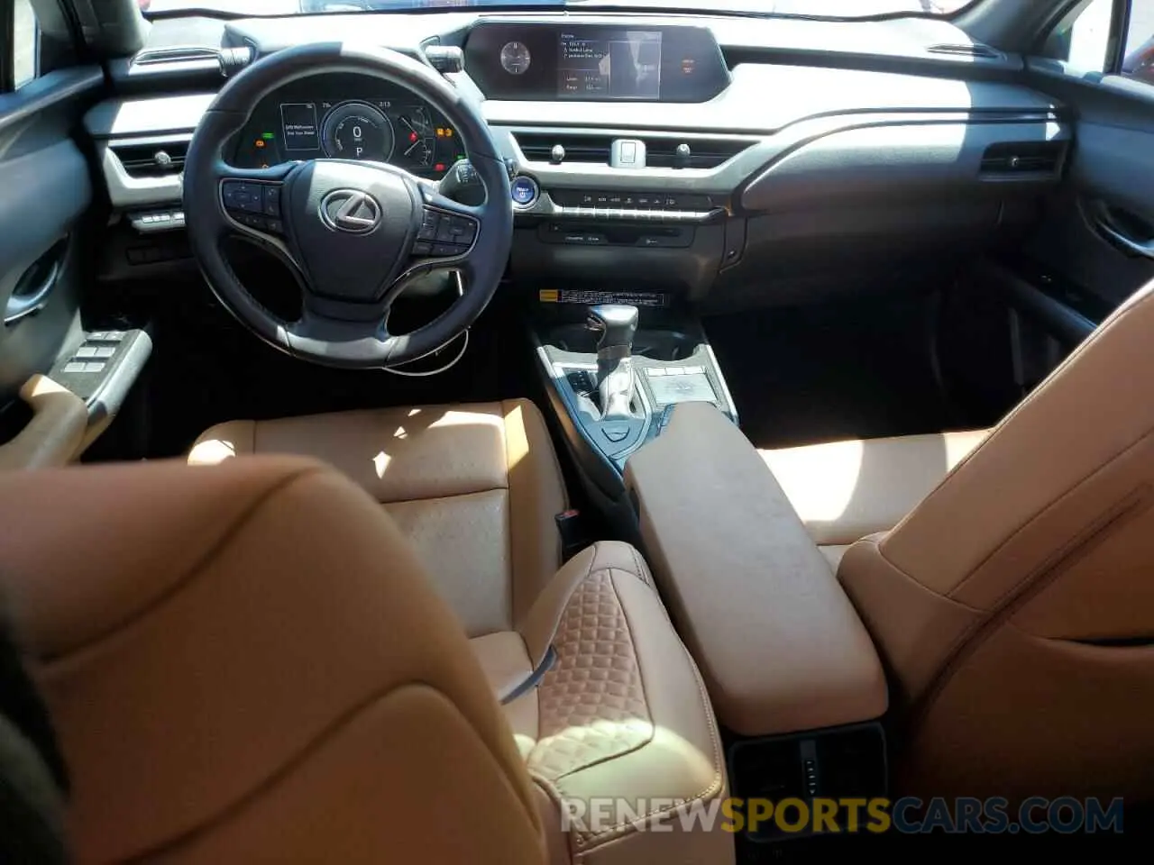 8 Photograph of a damaged car JTHX9JBH0L2036355 LEXUS UX 250H 2020