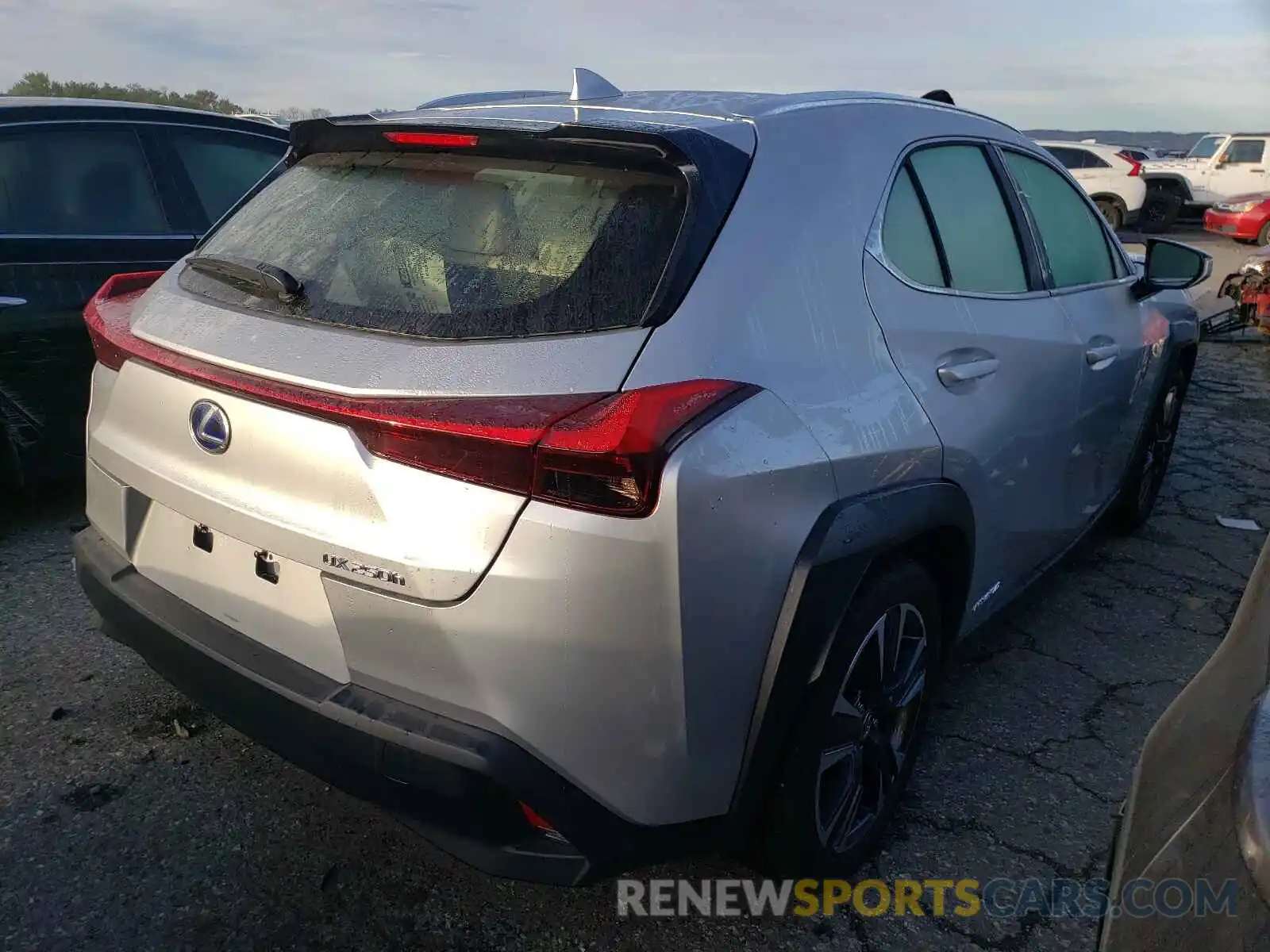 4 Photograph of a damaged car JTHX9JBH1L2035604 LEXUS UX 250H 2020