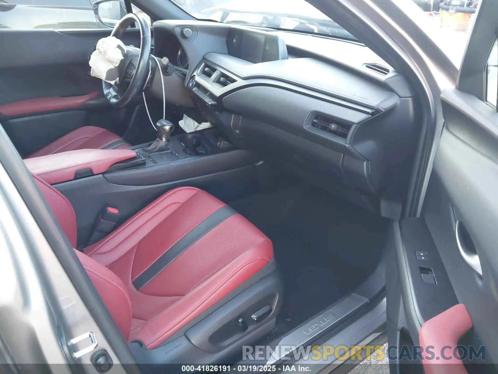 5 Photograph of a damaged car JTHE9JBHXM2041524 LEXUS UX 250H 2021
