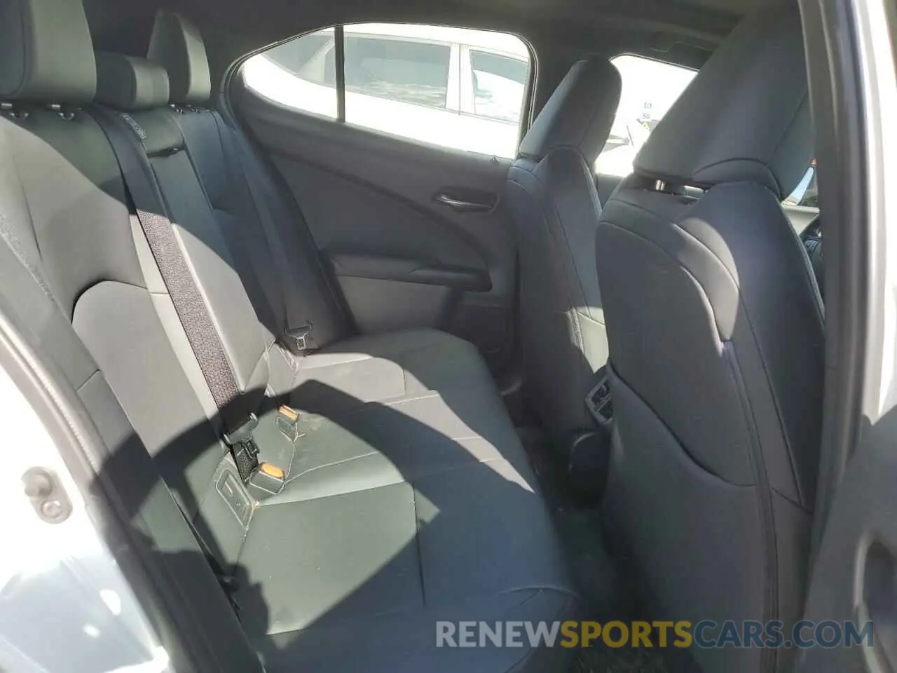 10 Photograph of a damaged car JTHP9JBH0M2042903 LEXUS UX 250H 2021