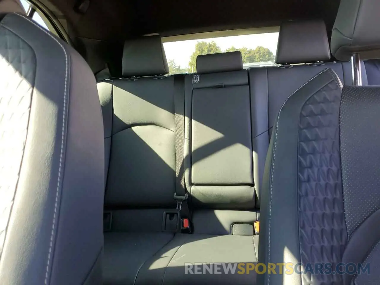 10 Photograph of a damaged car JTHP9JBH1M2045468 LEXUS UX 250H 2021