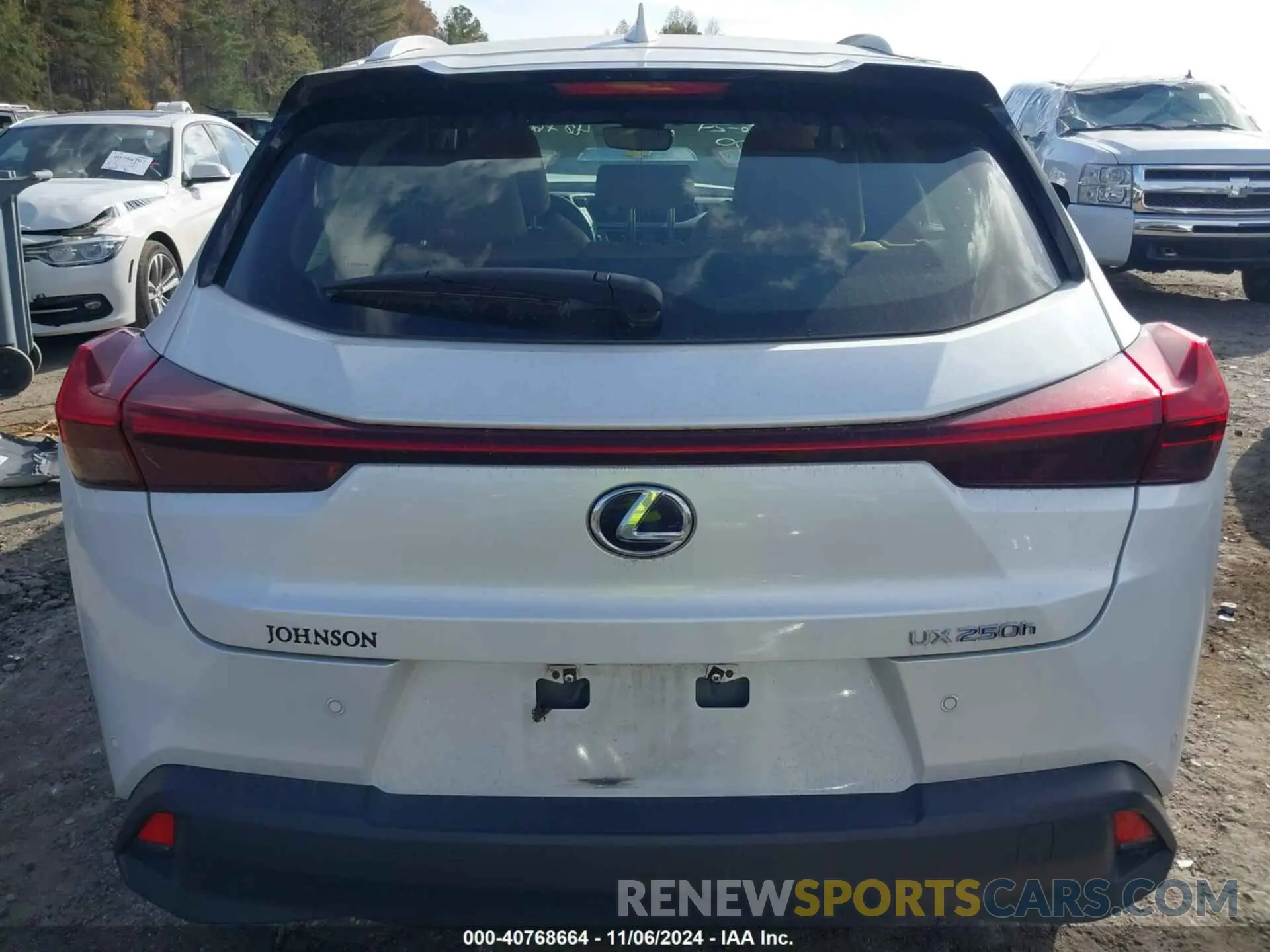 17 Photograph of a damaged car JTHP9JBH3M2054074 LEXUS UX 250H 2021