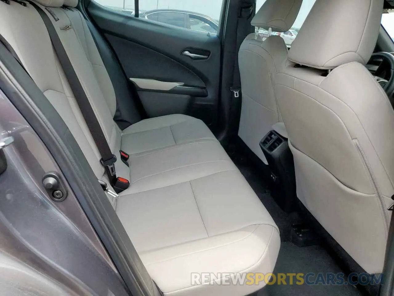 10 Photograph of a damaged car JTHP9JBH4M2046937 LEXUS UX 250H 2021