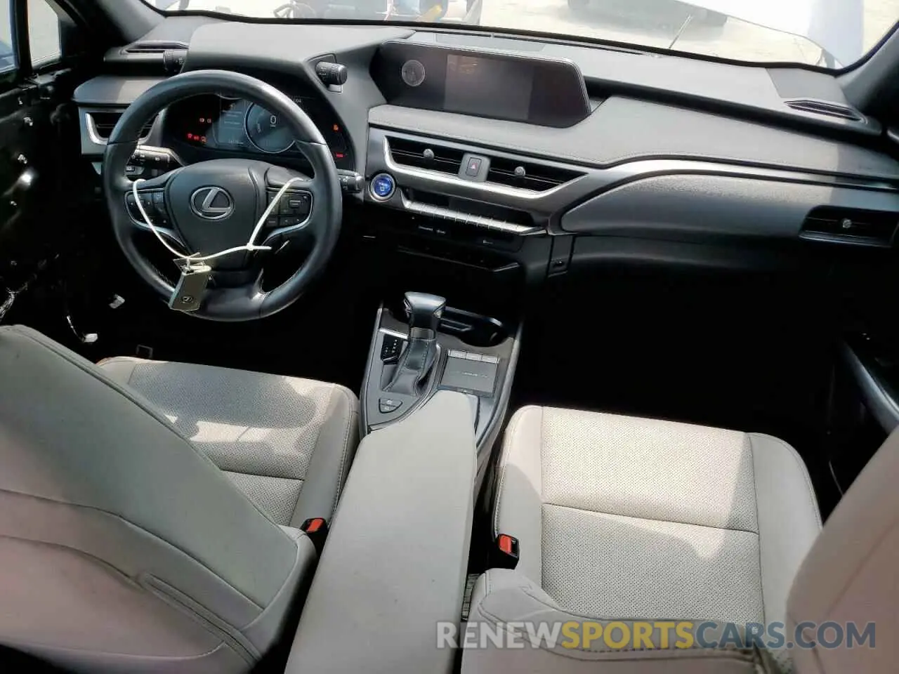 8 Photograph of a damaged car JTHP9JBH4M2046937 LEXUS UX 250H 2021