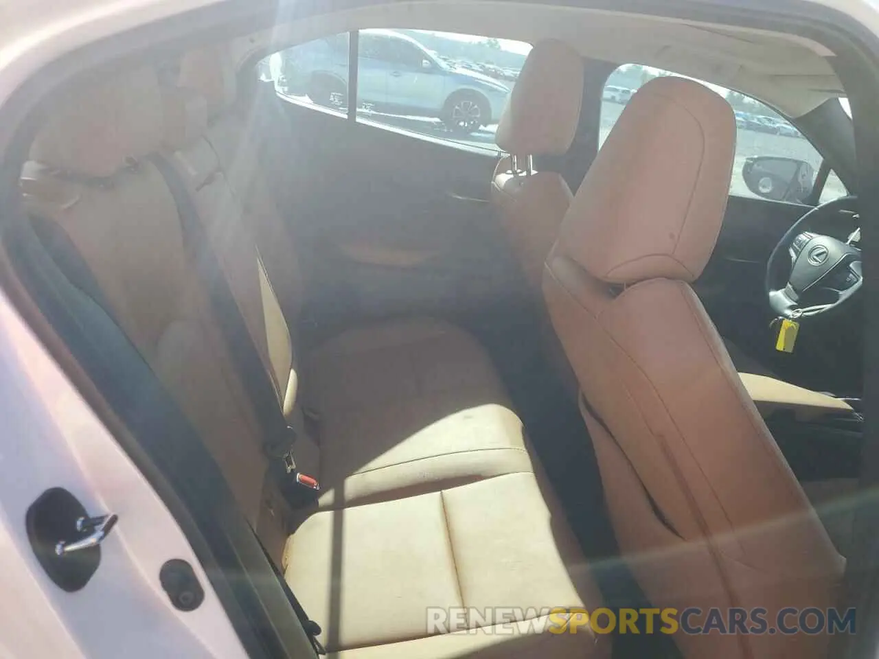 10 Photograph of a damaged car JTHP9JBH5M2041312 LEXUS UX 250H 2021