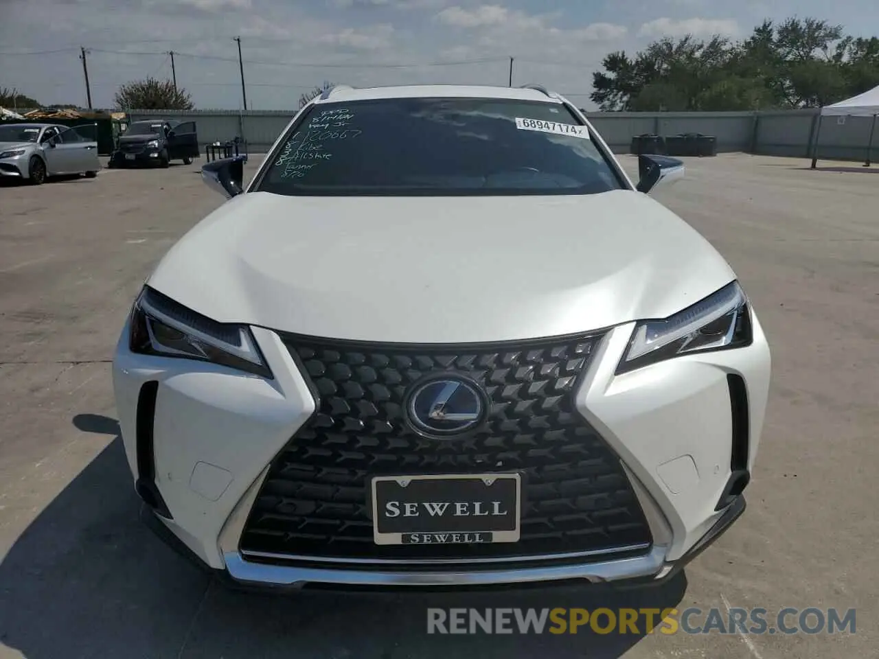 5 Photograph of a damaged car JTHP9JBH5M2051838 LEXUS UX 250H 2021
