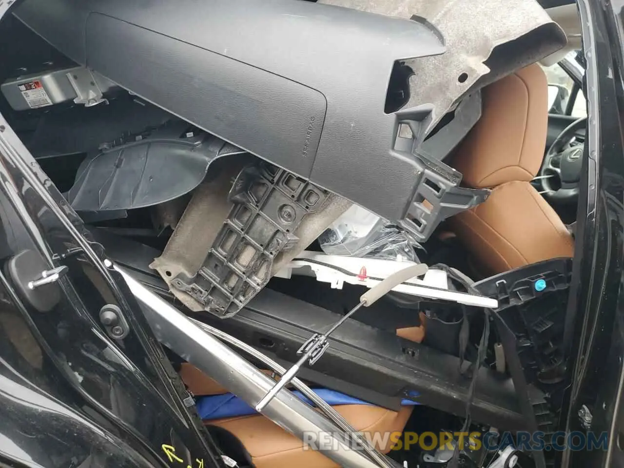 11 Photograph of a damaged car JTHP9JBH5M2053847 LEXUS UX 250H 2021
