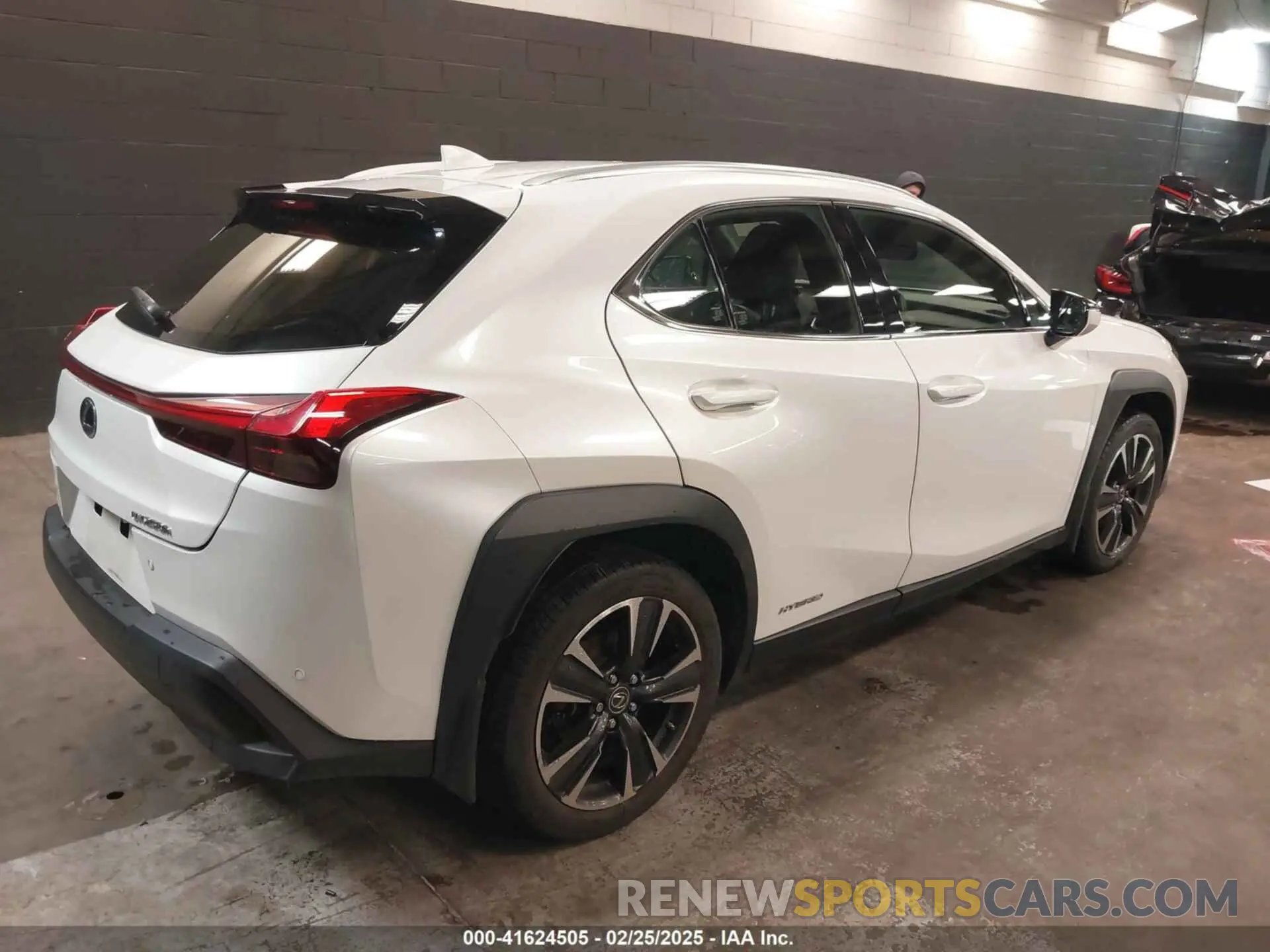 4 Photograph of a damaged car JTHP9JBH7M2051534 LEXUS UX 250H 2021