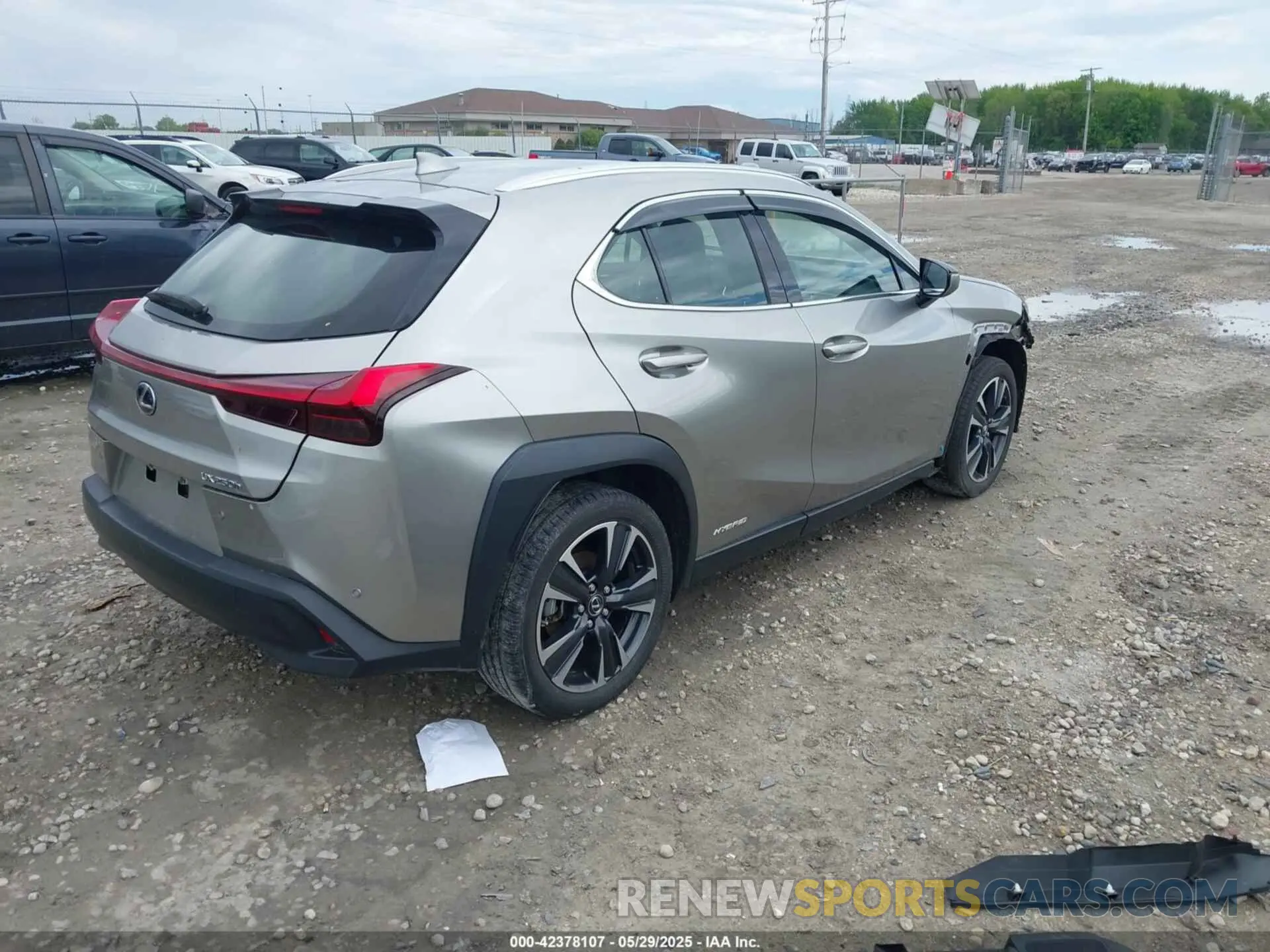 4 Photograph of a damaged car JTHP9JBH8M2038940 LEXUS UX 250H 2021