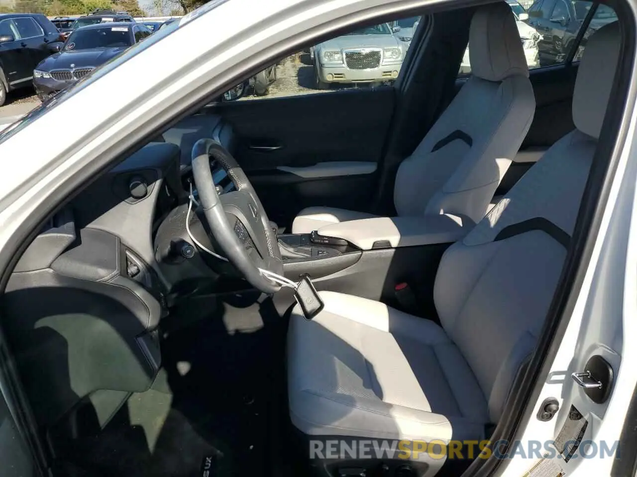7 Photograph of a damaged car JTHP9JBH8M2044401 LEXUS UX 250H 2021