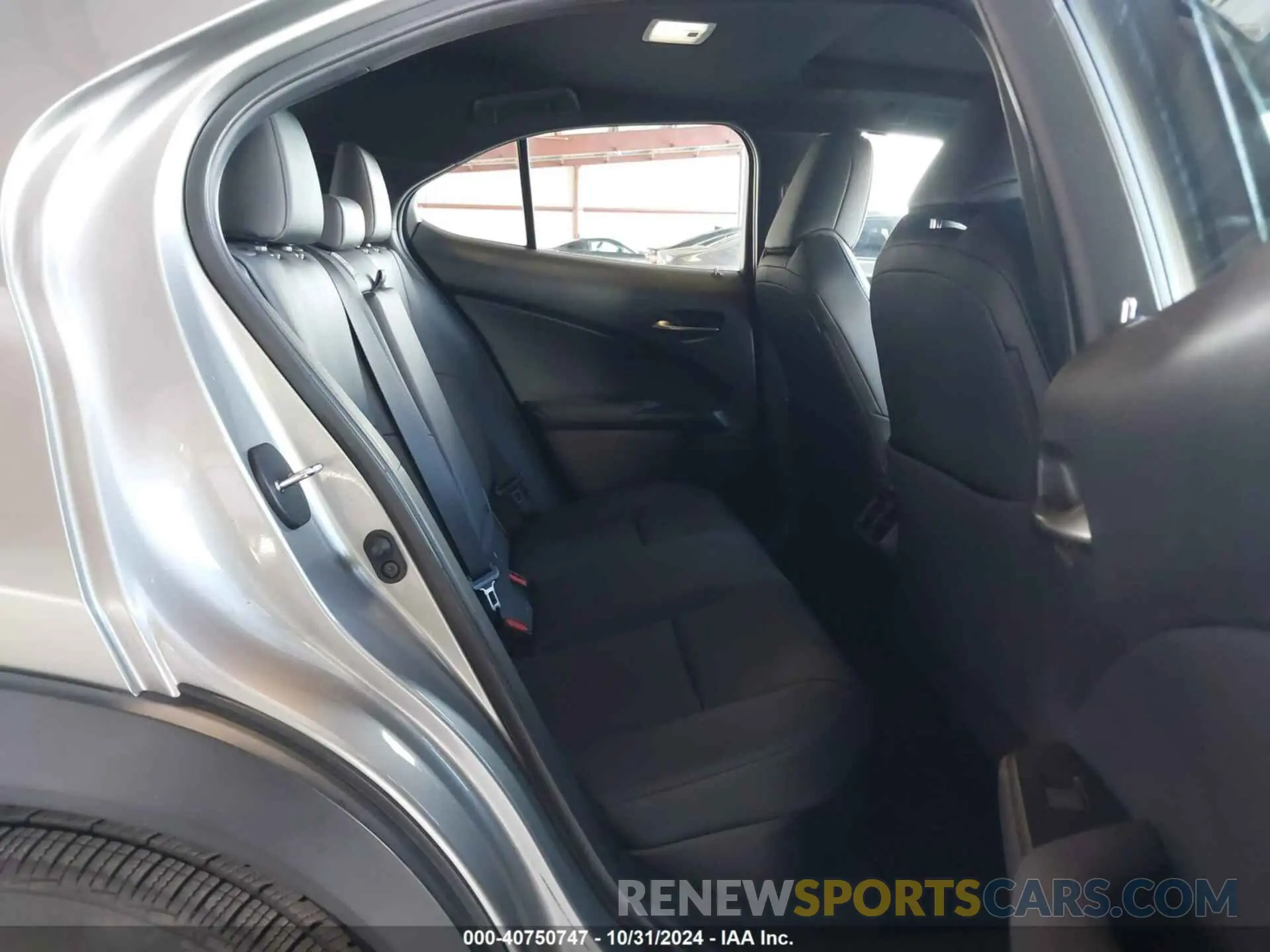 8 Photograph of a damaged car JTHP9JBHXM2039653 LEXUS UX 250H 2021