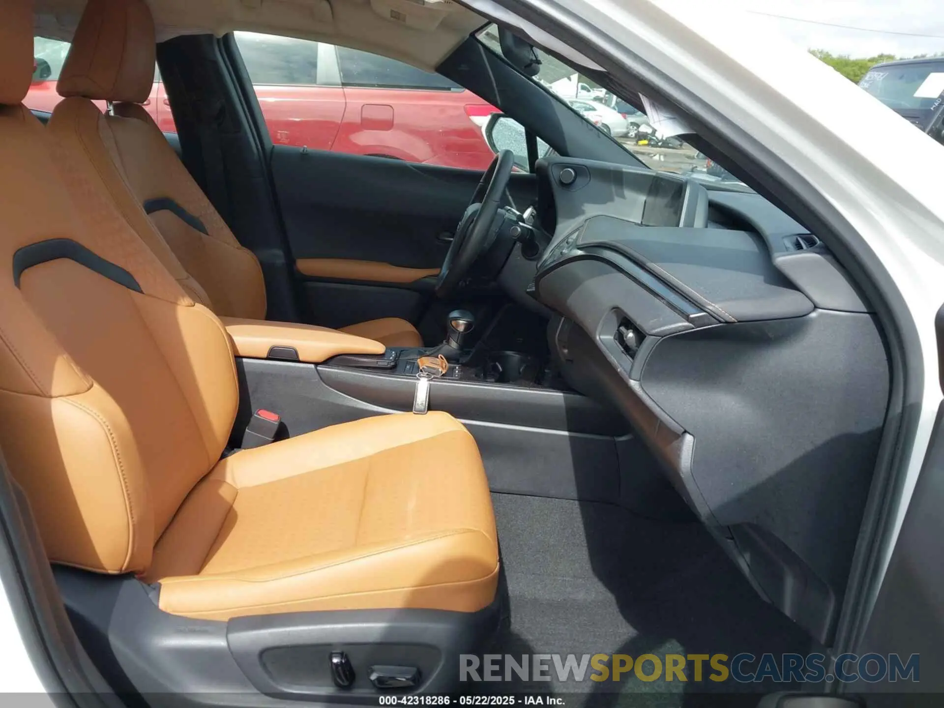 5 Photograph of a damaged car JTHX9JBH5M2051466 LEXUS UX 250H 2021