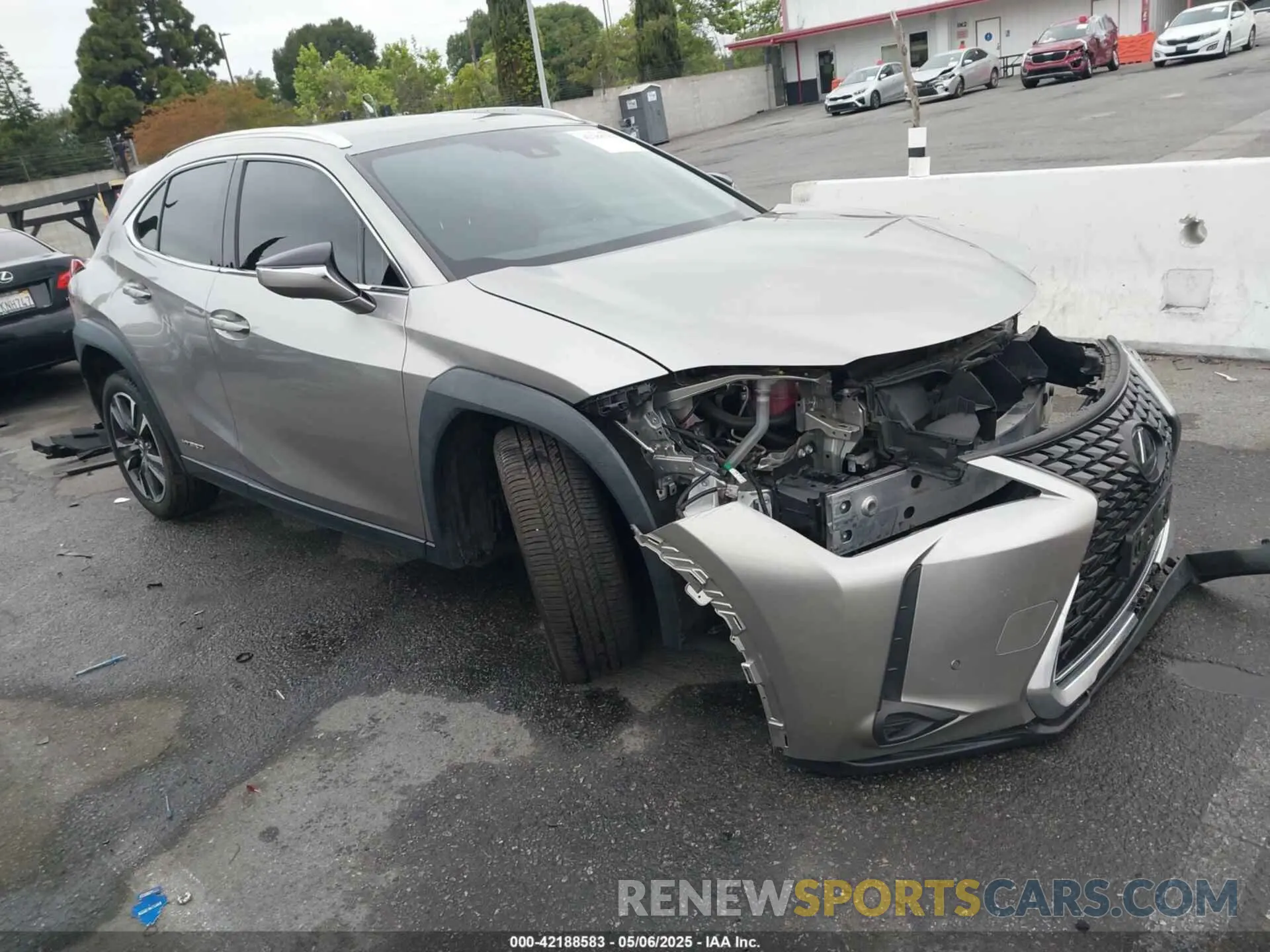 1 Photograph of a damaged car JTHX9JBH5M2051757 LEXUS UX 250H 2021