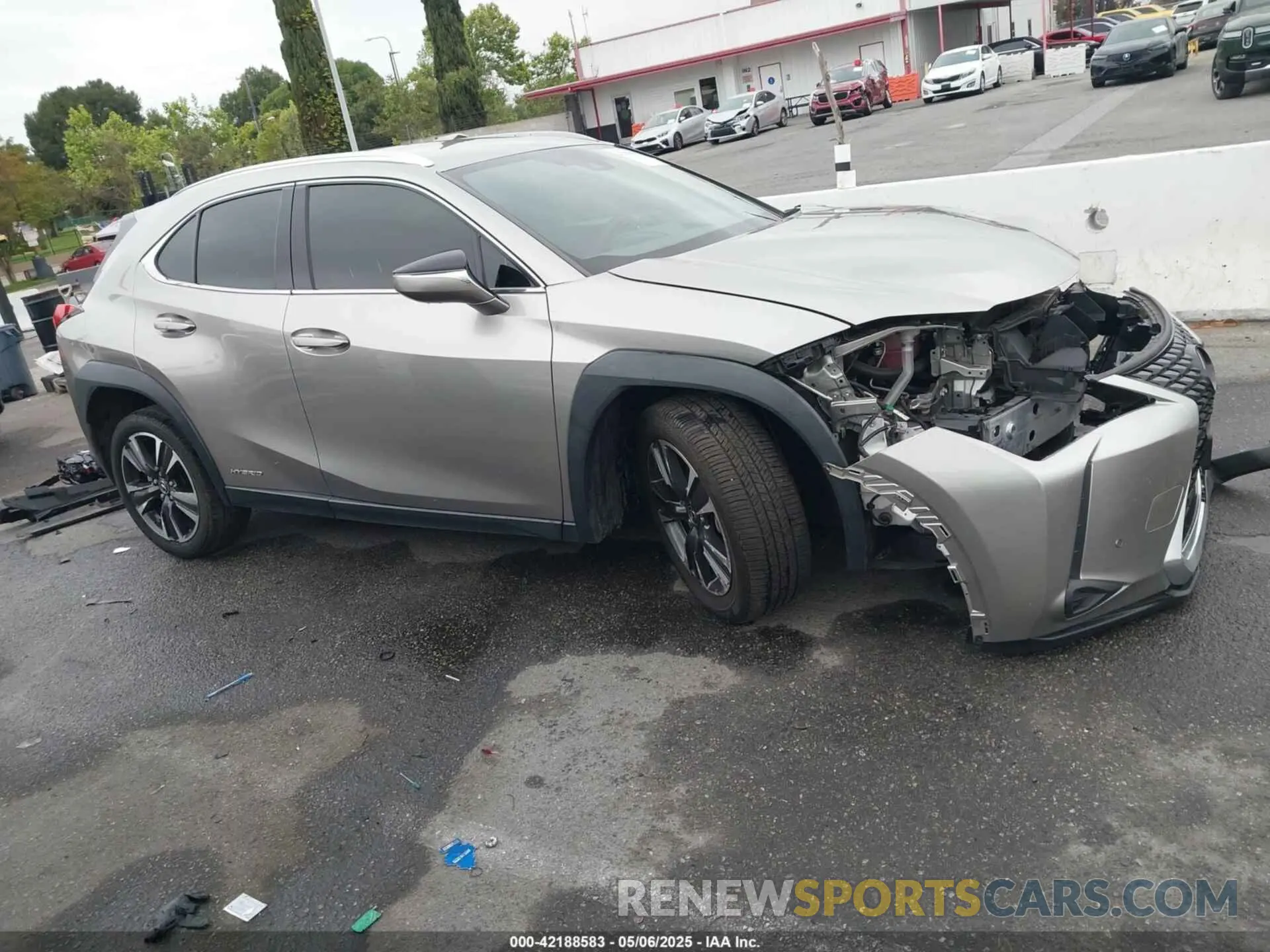 14 Photograph of a damaged car JTHX9JBH5M2051757 LEXUS UX 250H 2021