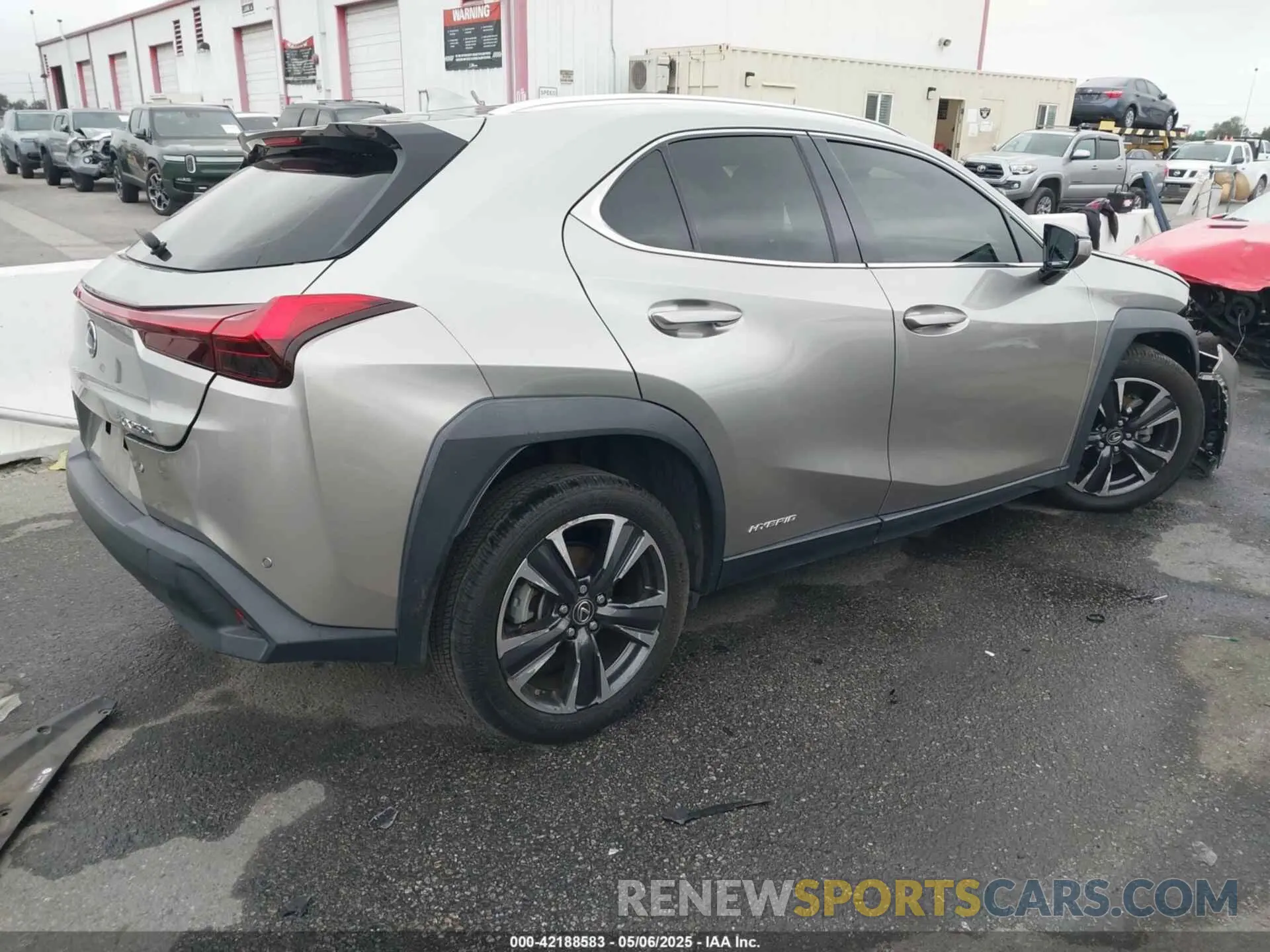 4 Photograph of a damaged car JTHX9JBH5M2051757 LEXUS UX 250H 2021