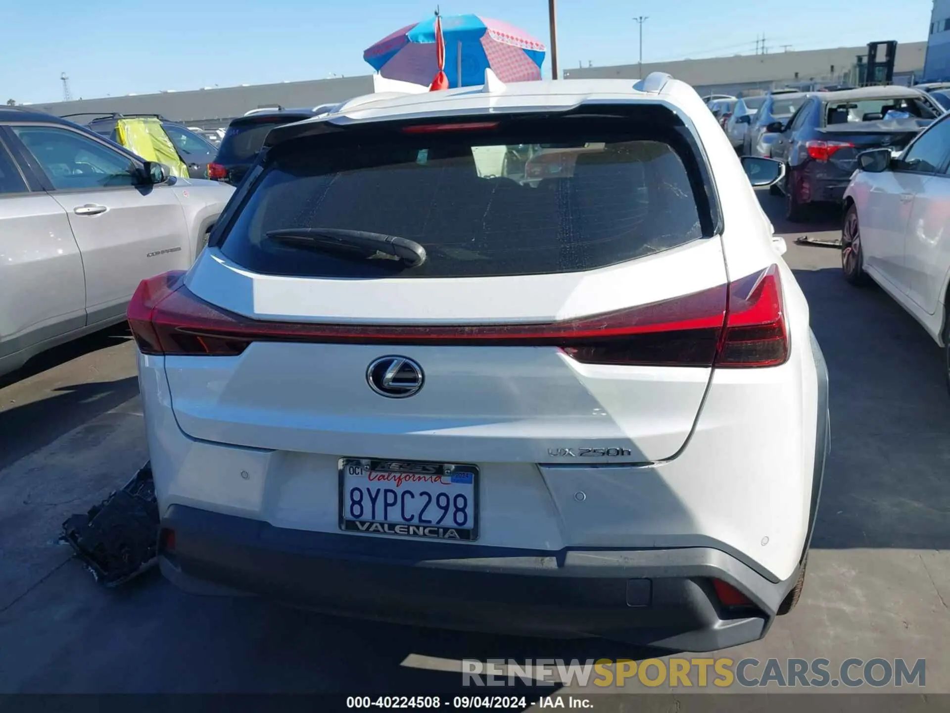 17 Photograph of a damaged car JTHX9JBH9M2053205 LEXUS UX 250H 2021