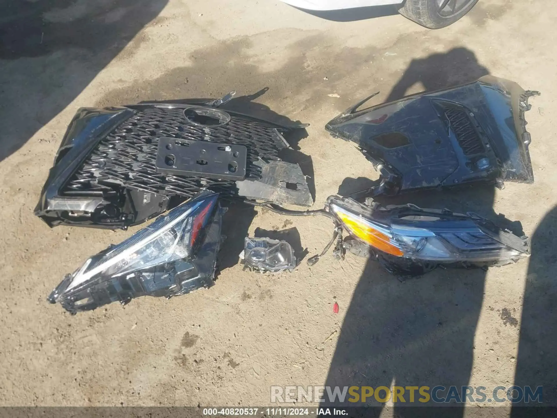 12 Photograph of a damaged car JTHE9JBH9N2061071 LEXUS UX 250H 2022