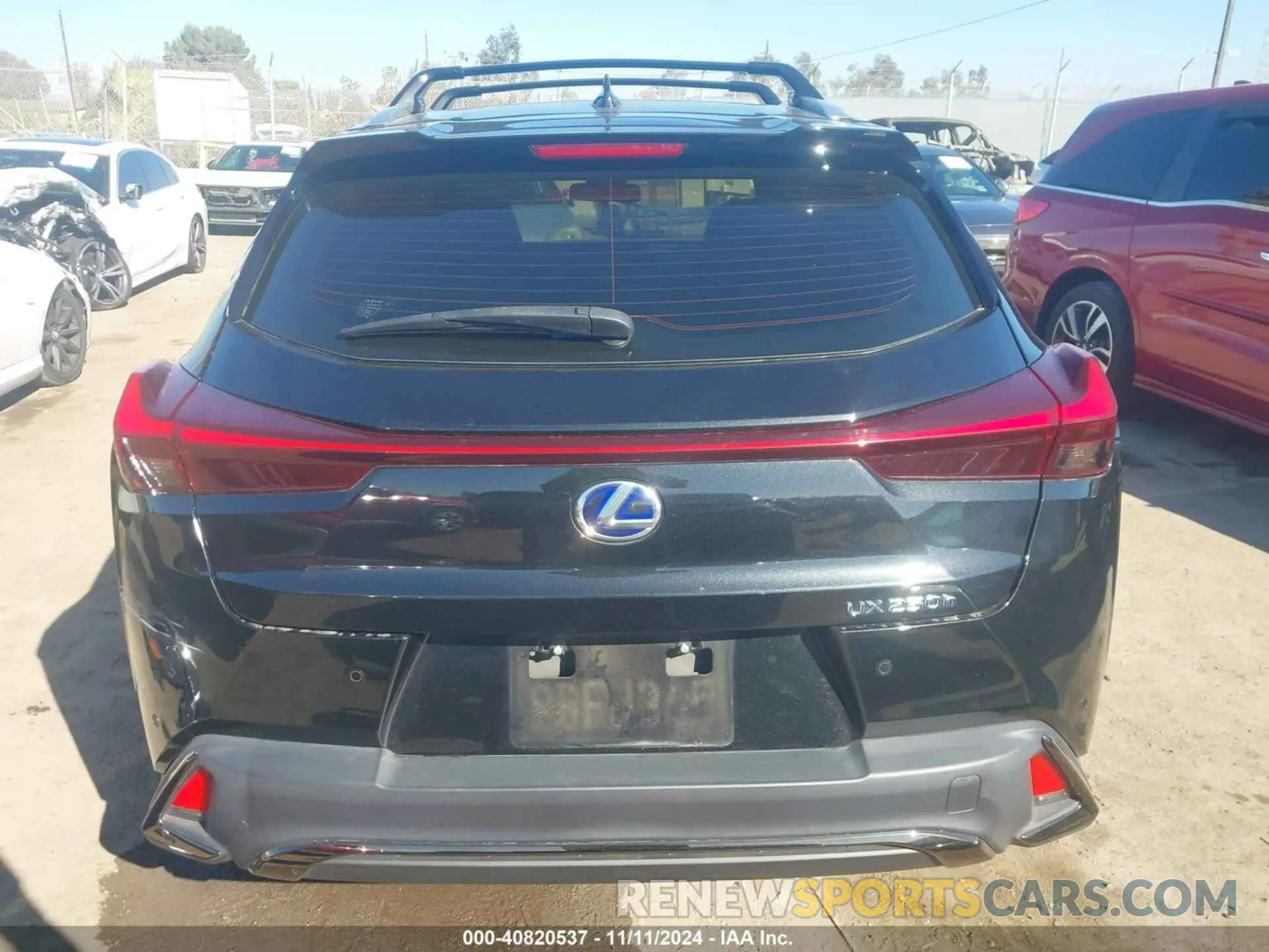 17 Photograph of a damaged car JTHE9JBH9N2061071 LEXUS UX 250H 2022