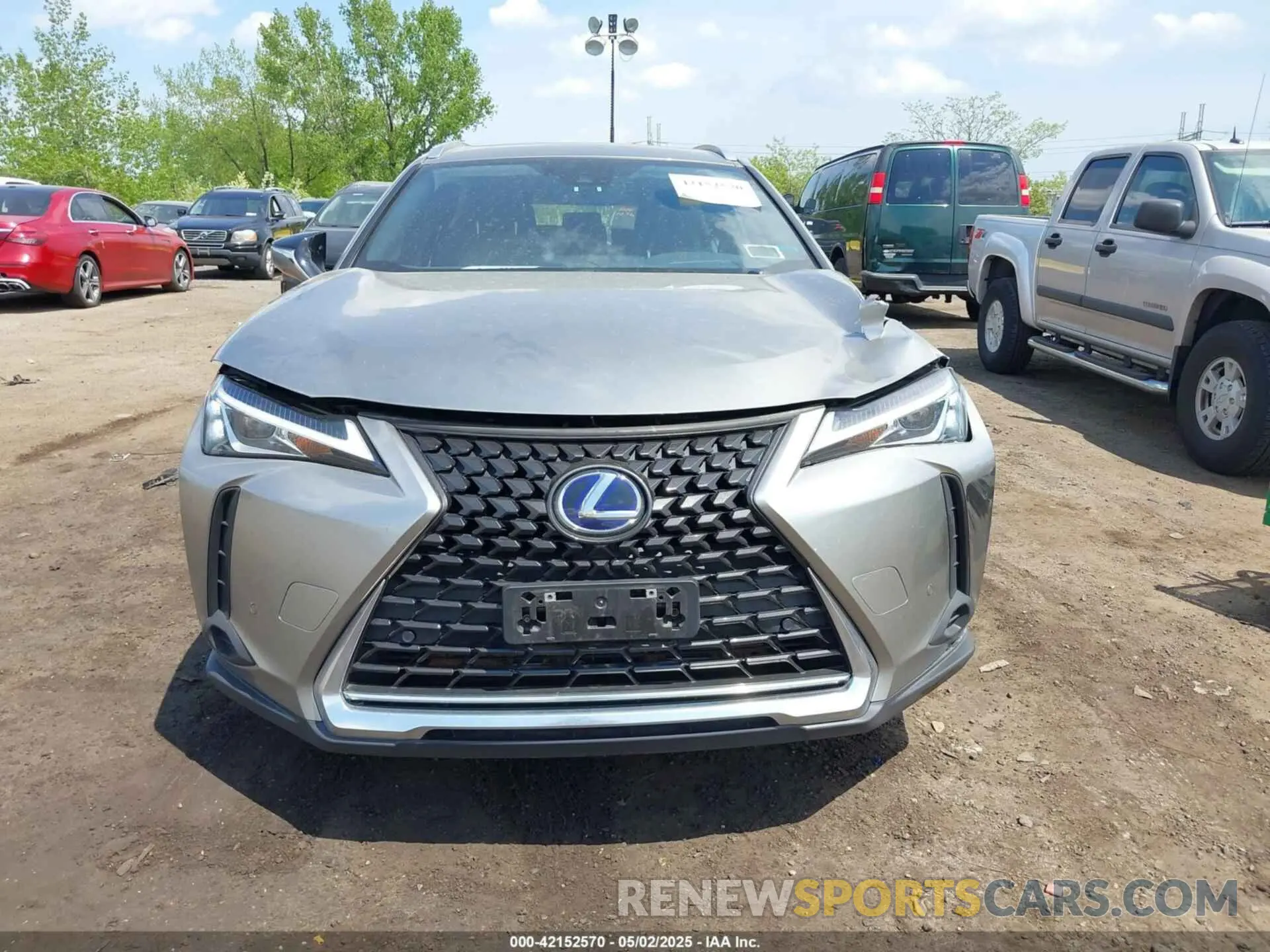 12 Photograph of a damaged car JTHP9JBHXN2054896 LEXUS UX 250H 2022