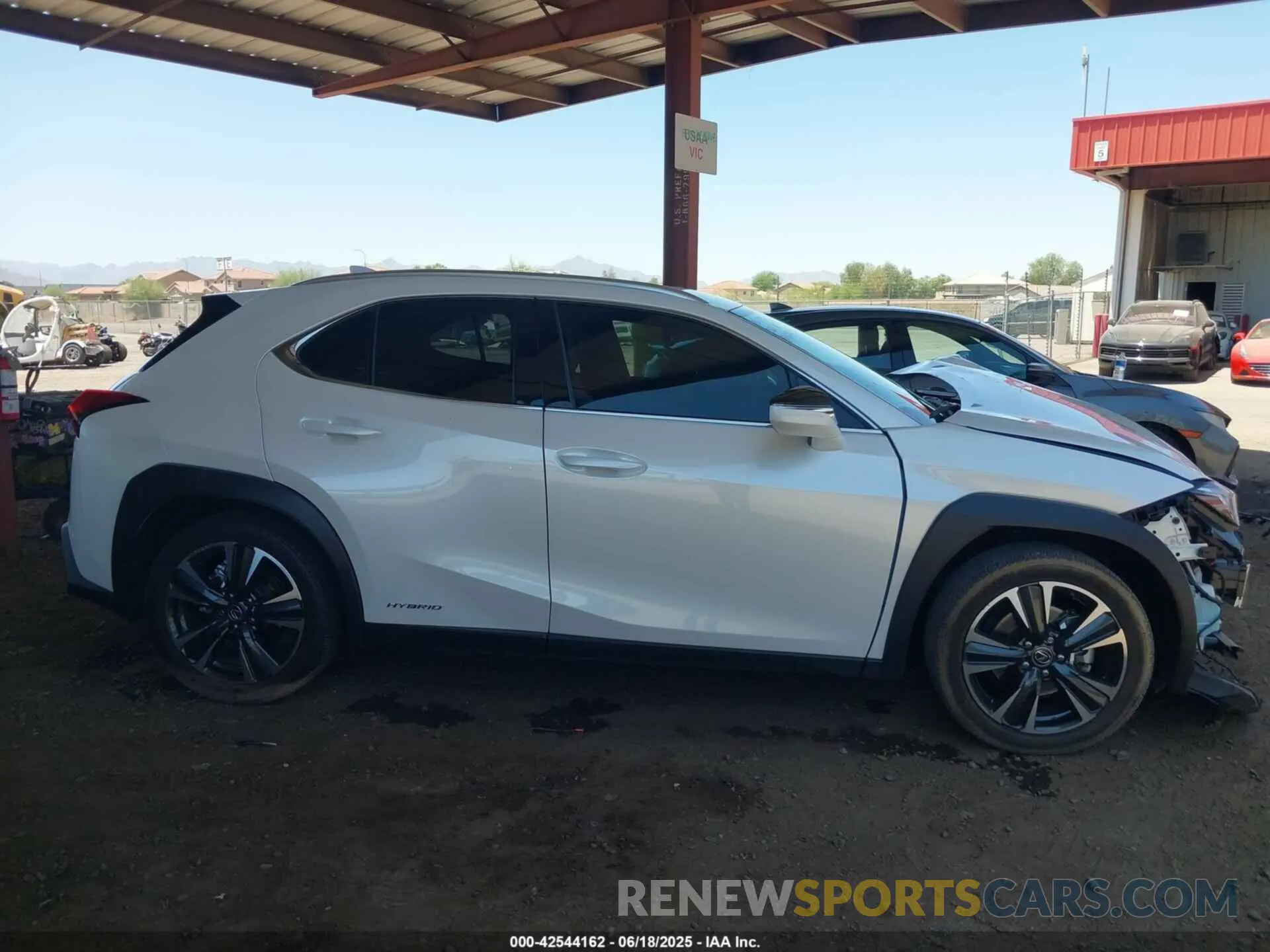 13 Photograph of a damaged car JTHX9JBH1N2062367 LEXUS UX 250H 2022