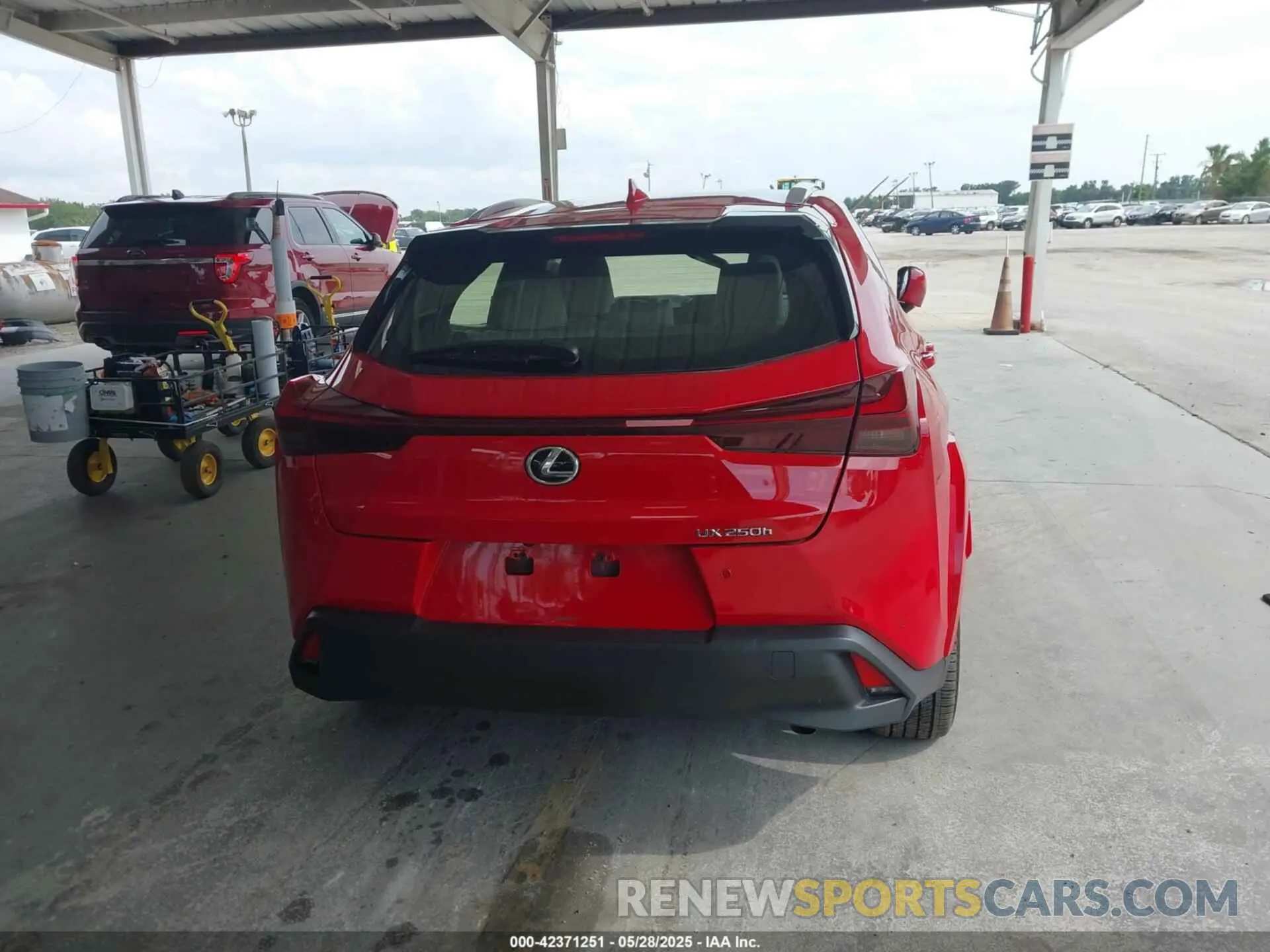 16 Photograph of a damaged car JTHP6JBH1P2141792 LEXUS UX 250H 2023