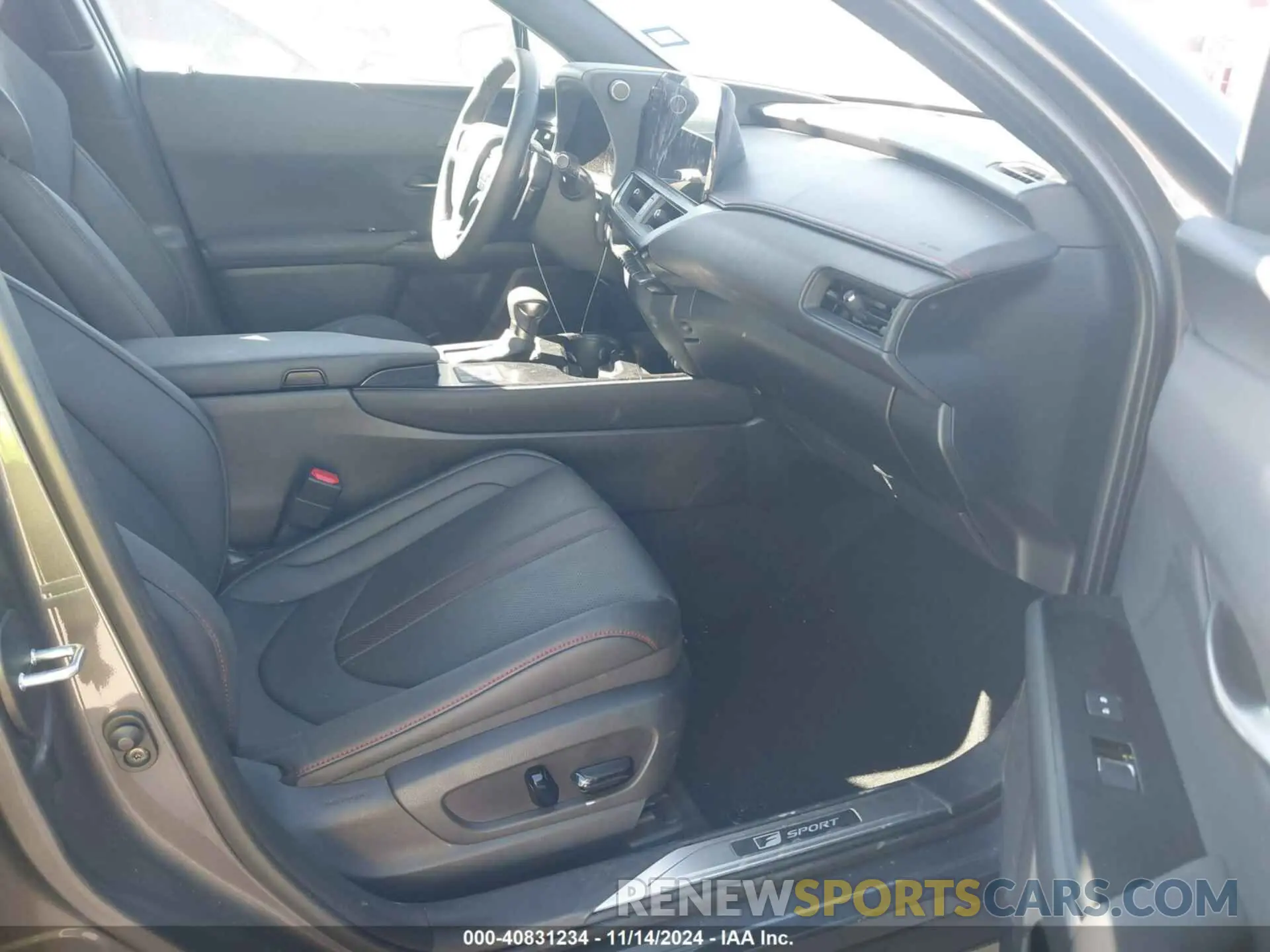 5 Photograph of a damaged car JTHR6JBH3P2145772 LEXUS UX 250H 2023