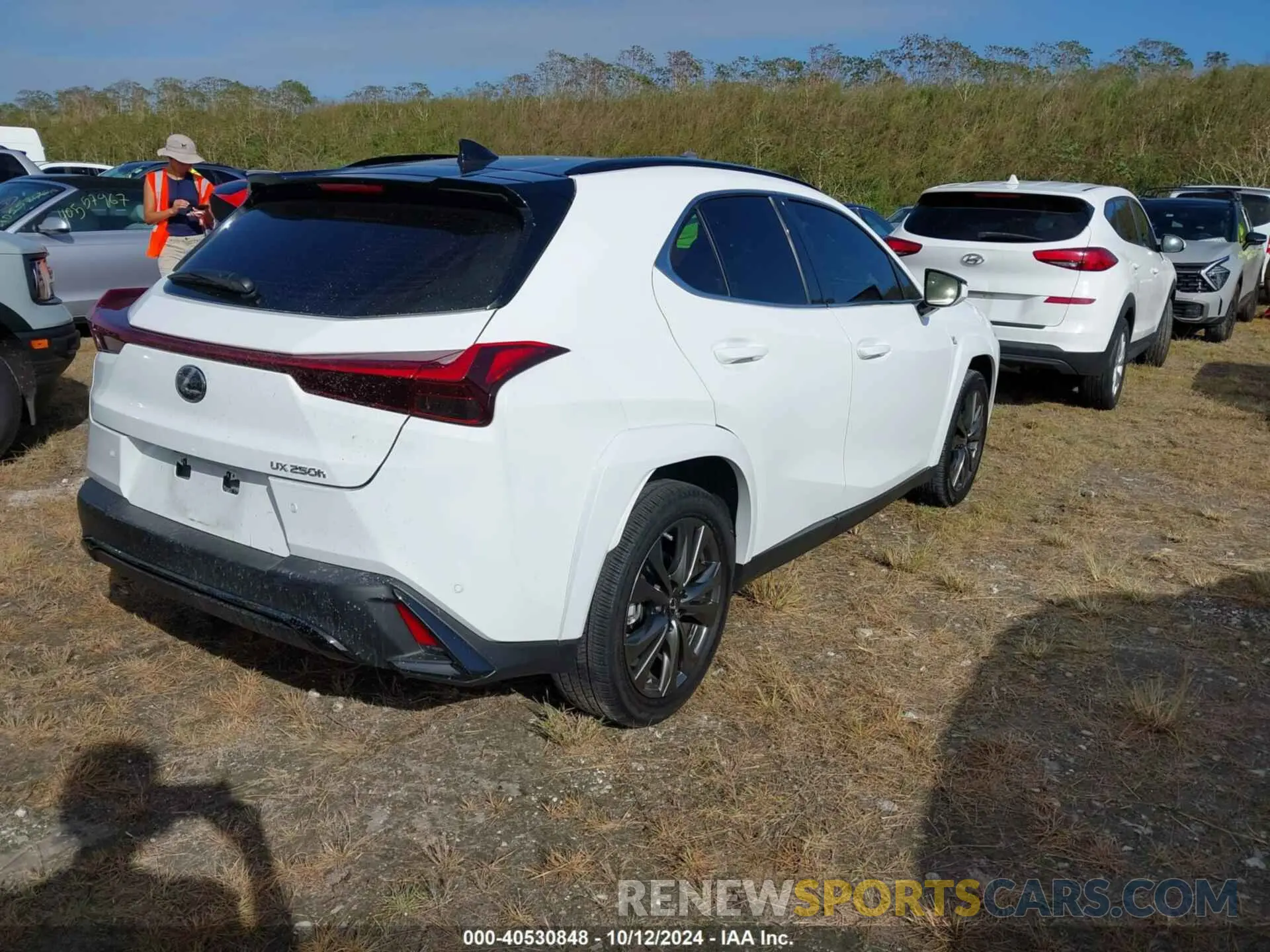 4 Photograph of a damaged car JTHR6JBH9P2143170 LEXUS UX 250H 2023