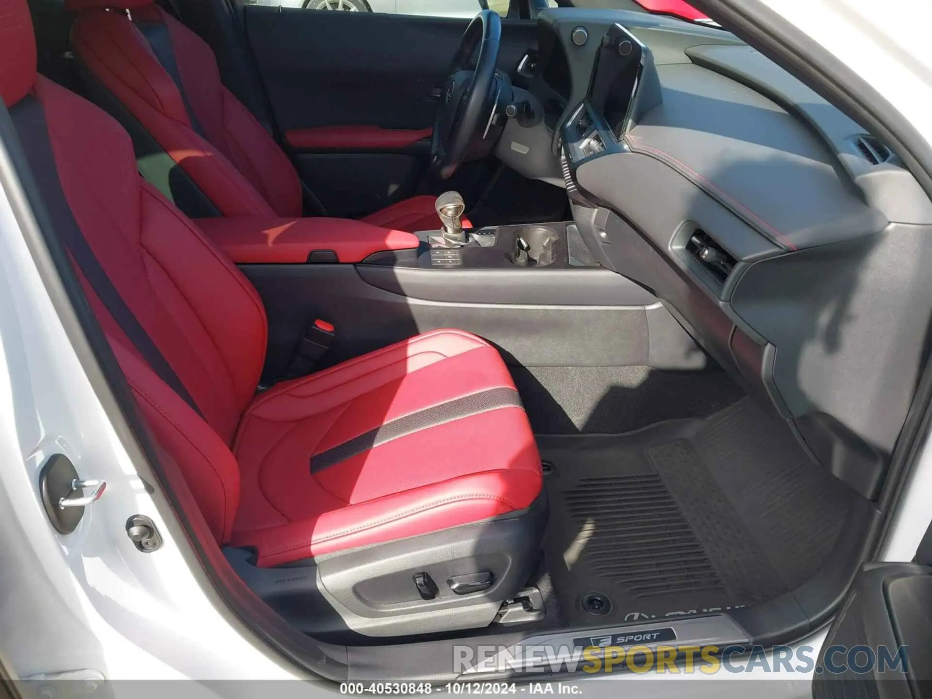 5 Photograph of a damaged car JTHR6JBH9P2143170 LEXUS UX 250H 2023